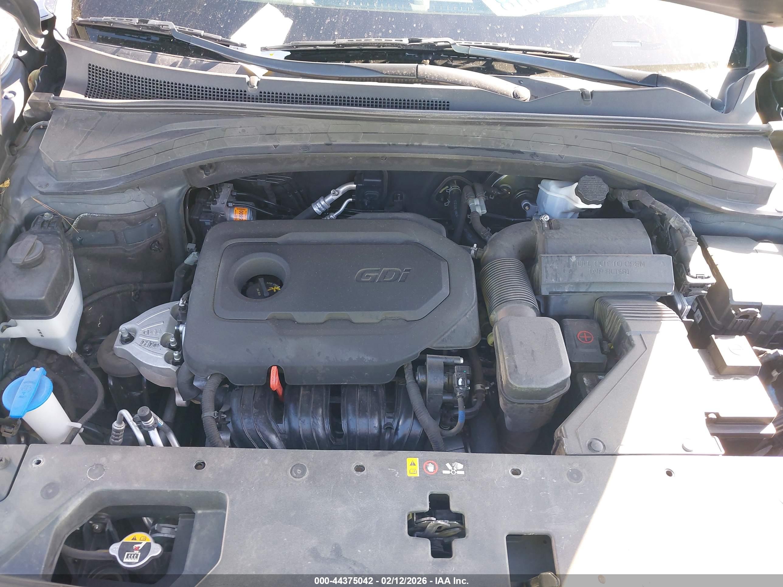 HYUNDAI SANTA image 10