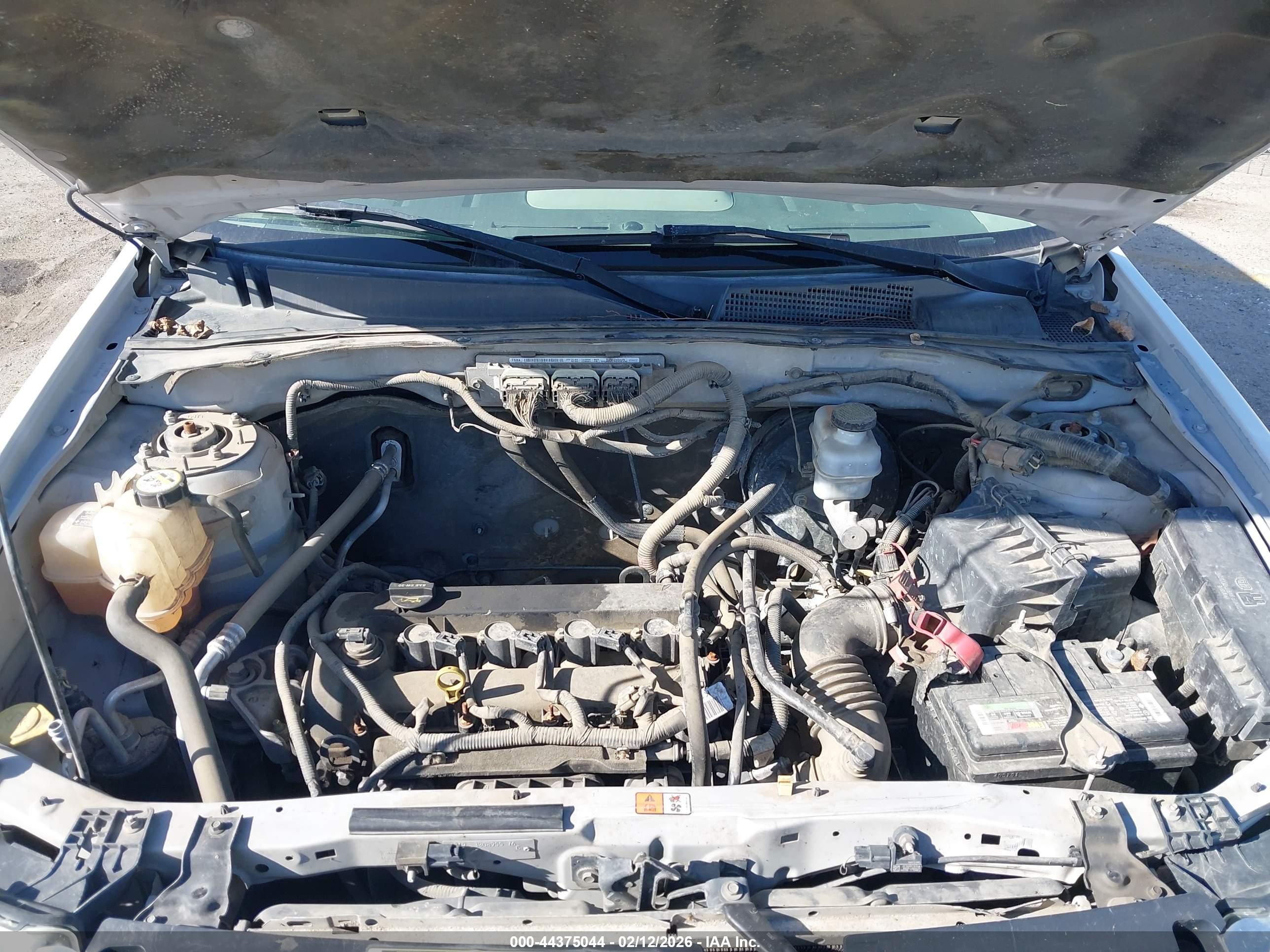 FORD ESCAPE image 10