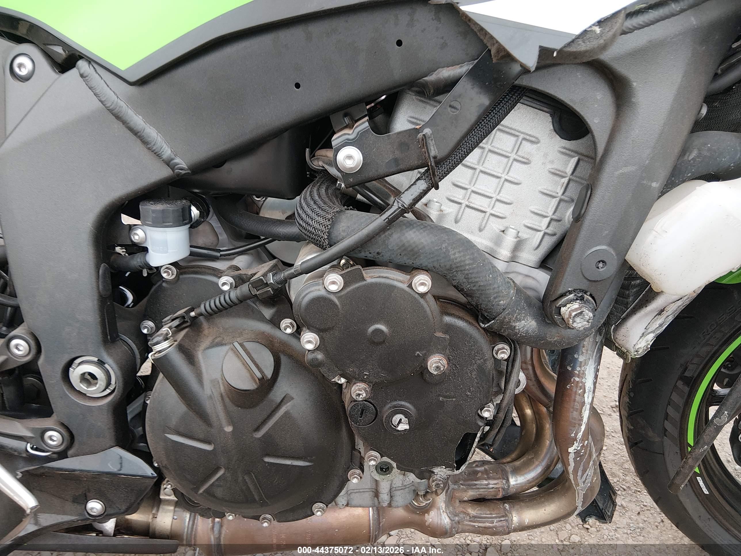 KAWASAKI ZX636 image 8