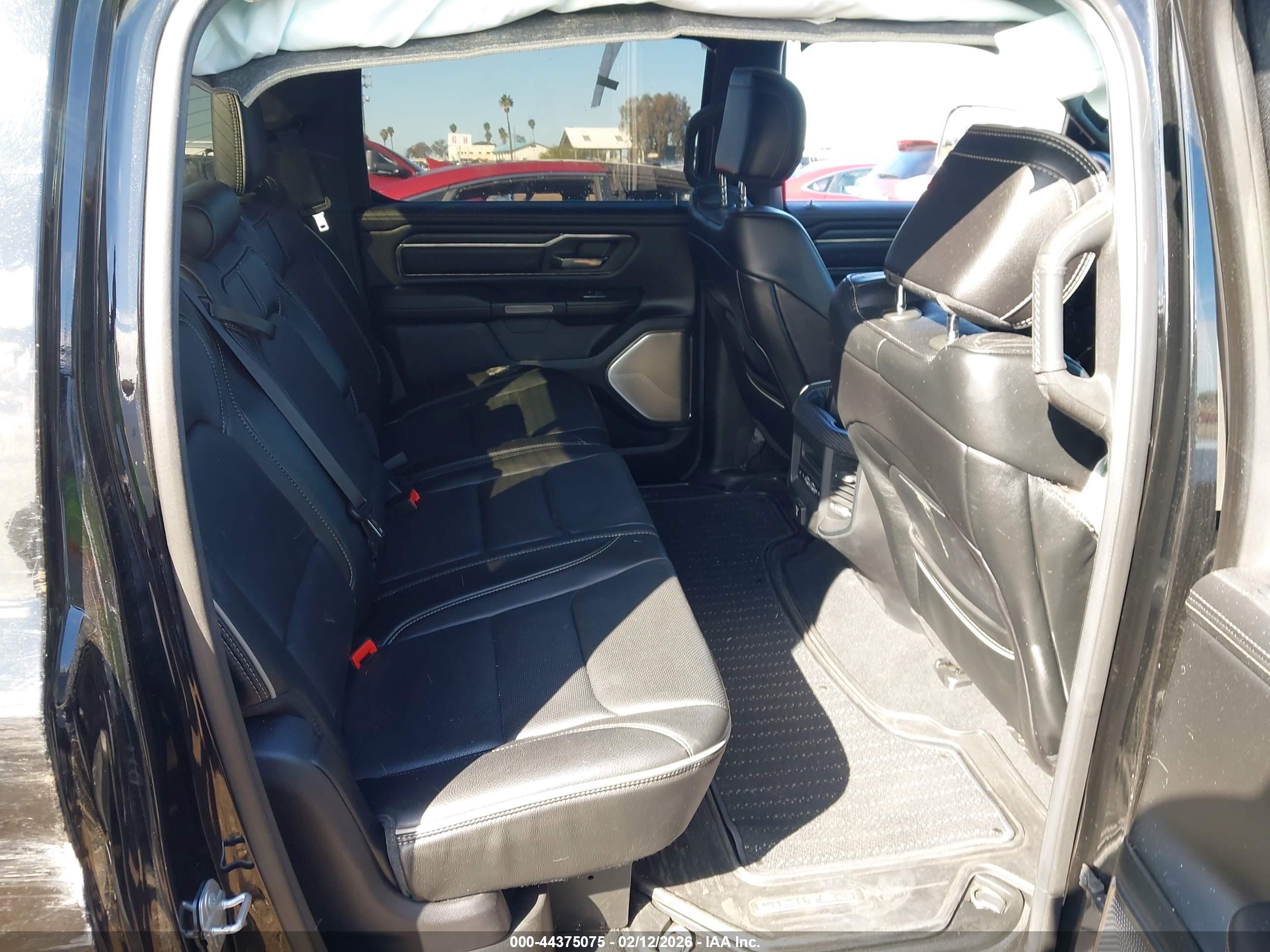 RAM 1500 image 8