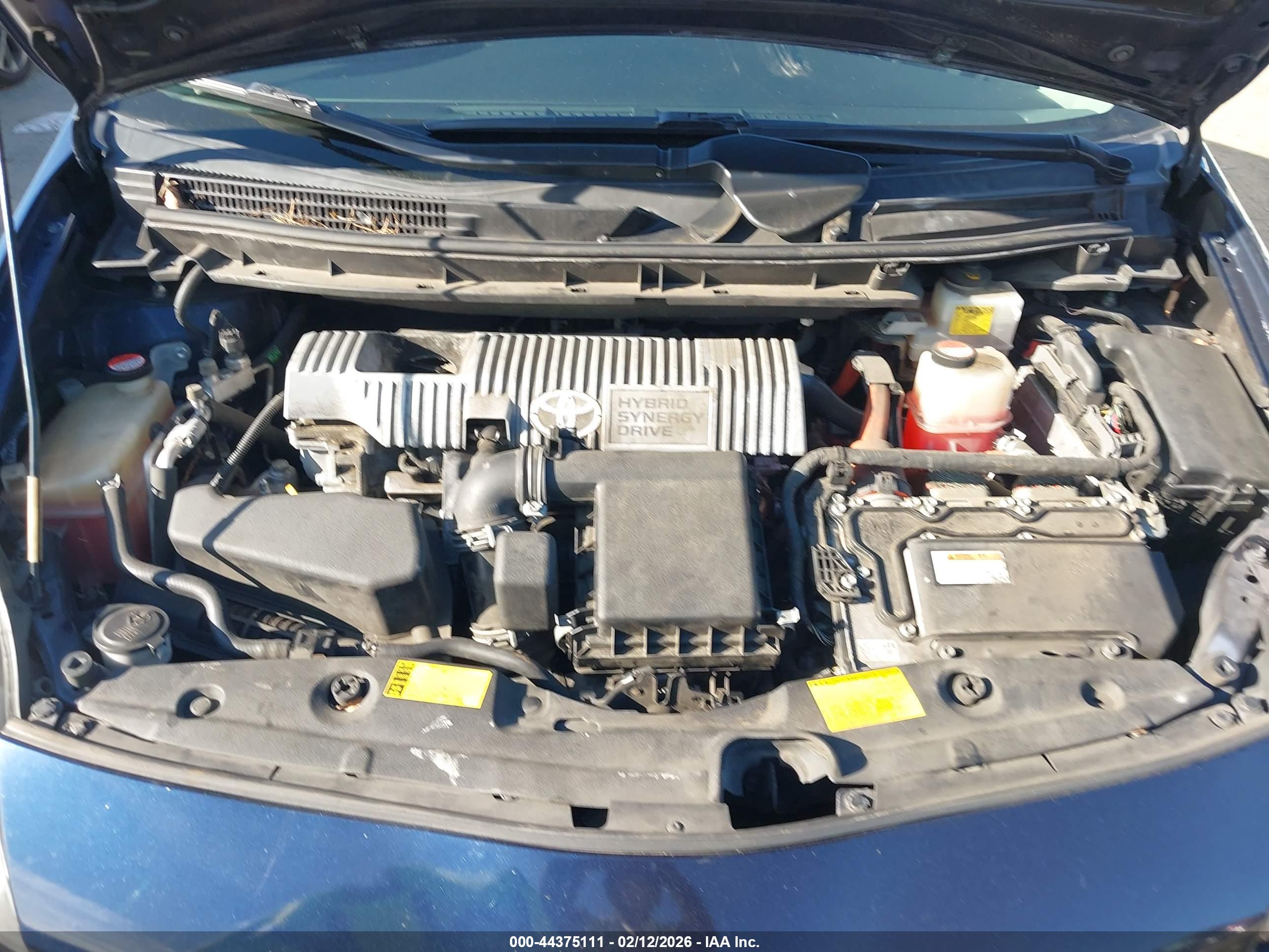 TOYOTA PRIUS image 10
