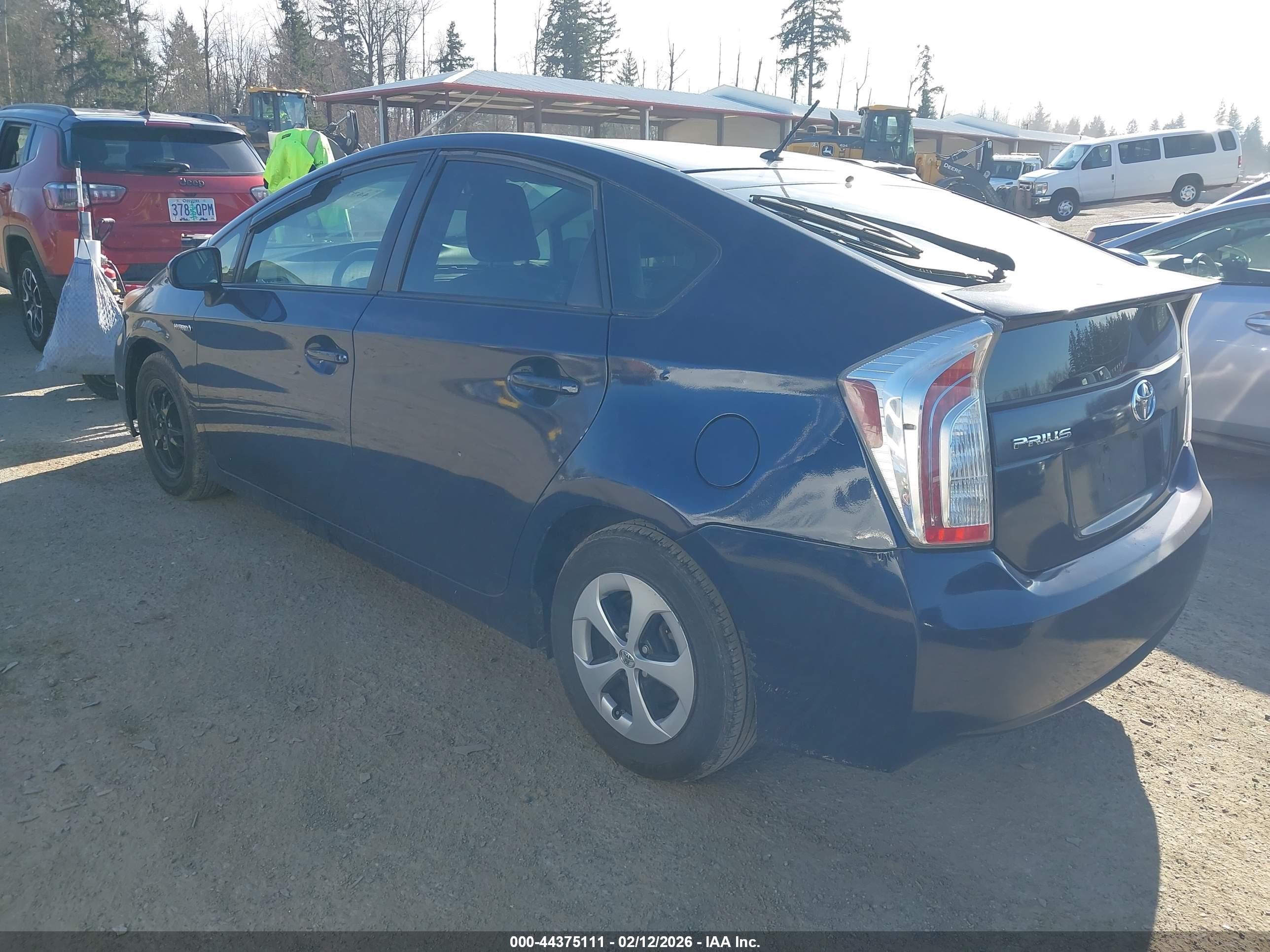TOYOTA PRIUS image 3