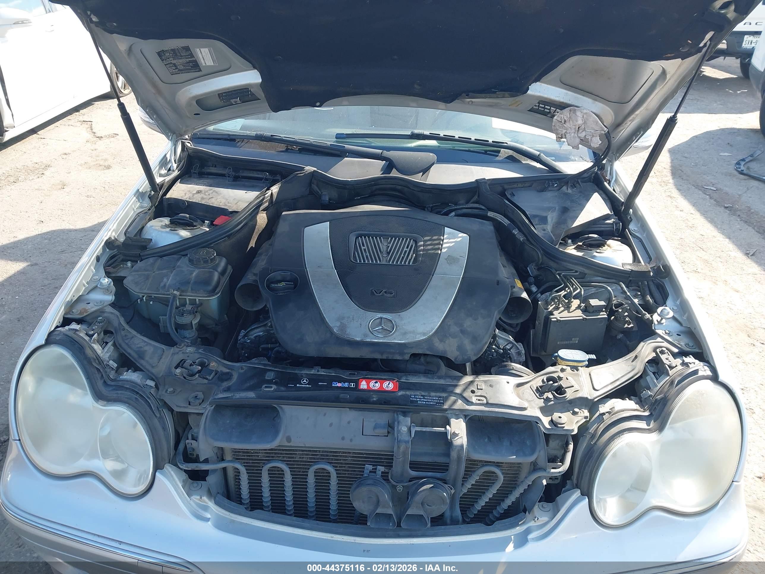MERCEDES-BENZ C image 10