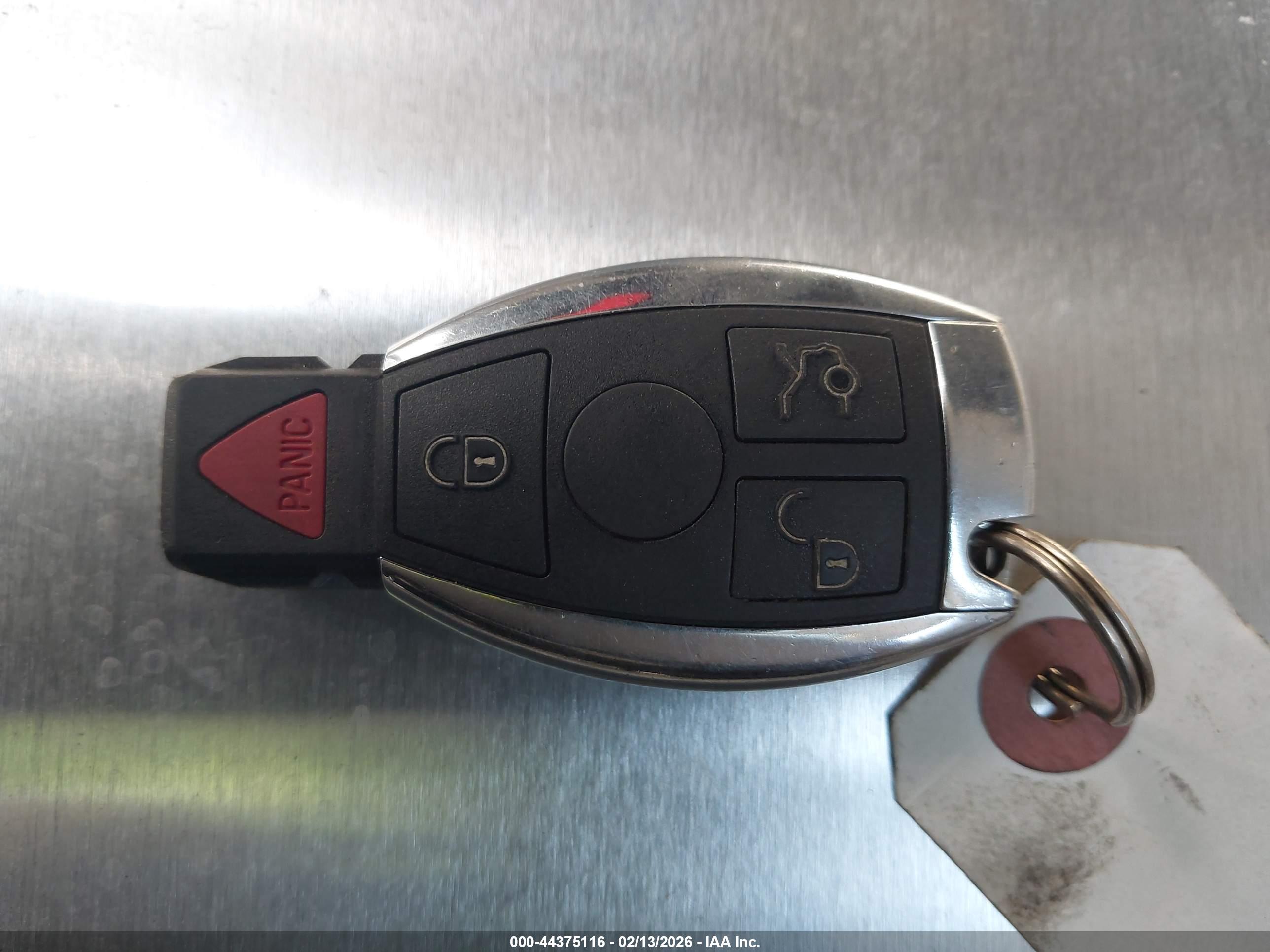 MERCEDES-BENZ C image 11
