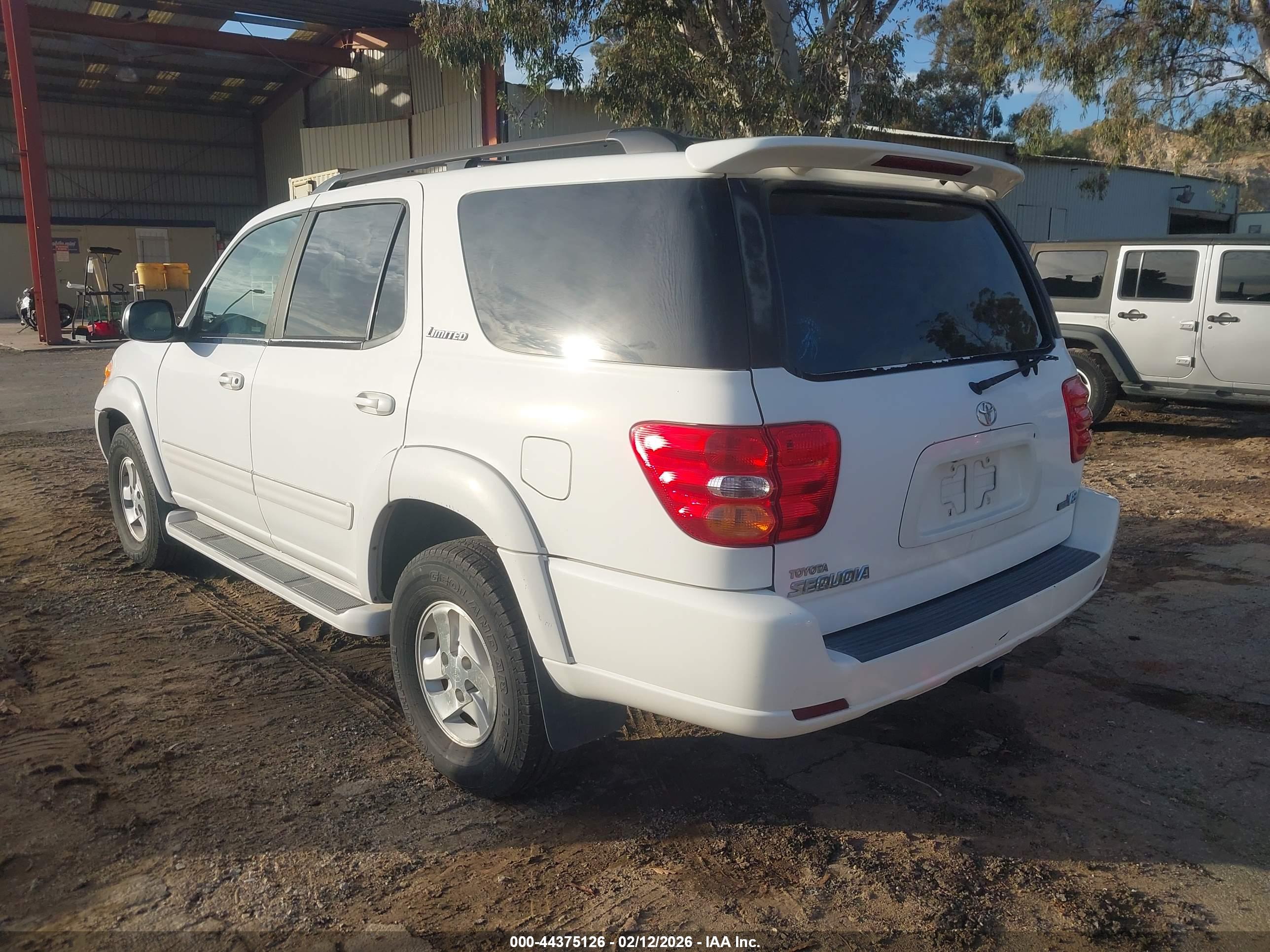 TOYOTA SEQUOIA image 3