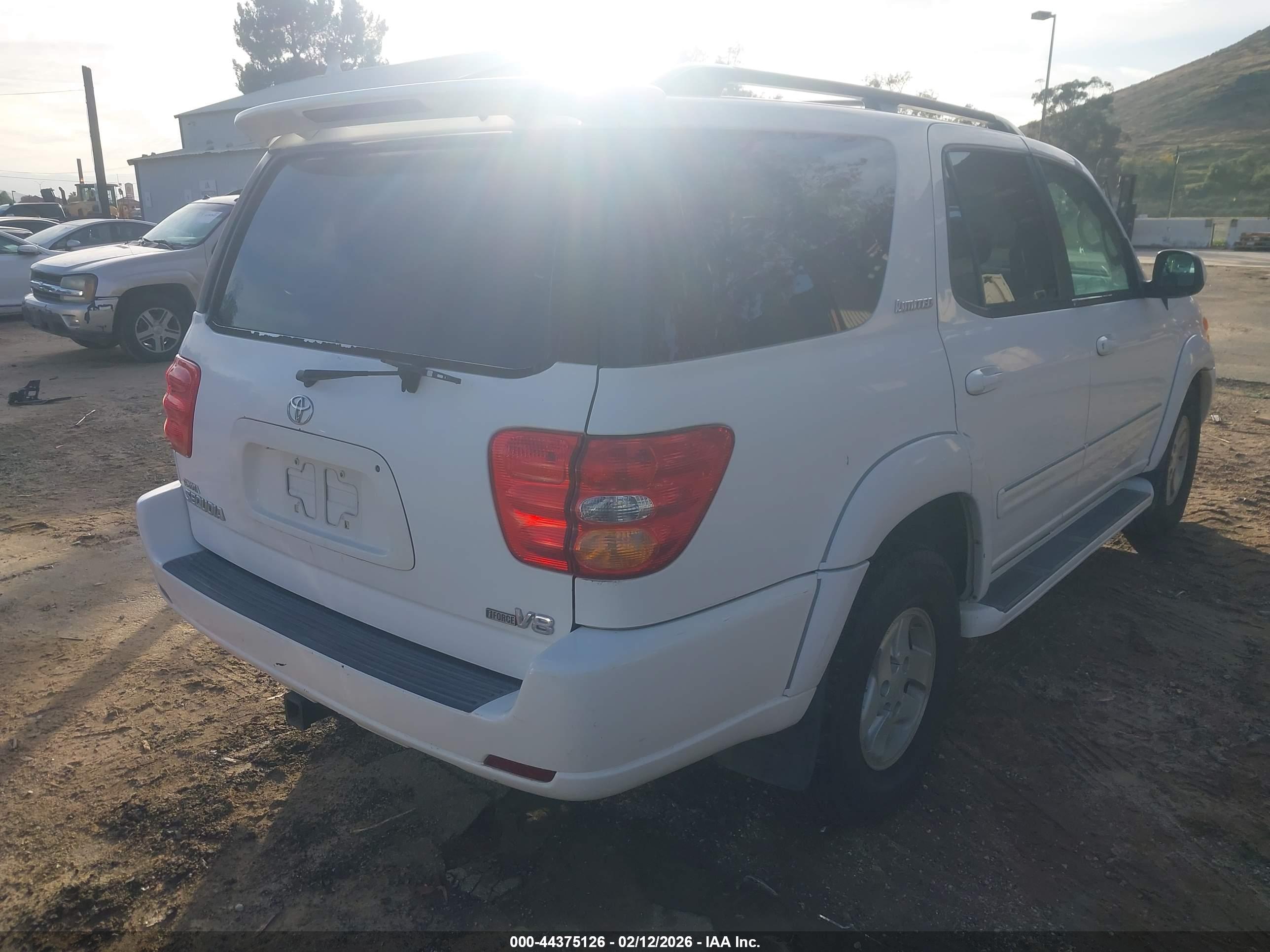 TOYOTA SEQUOIA image 4