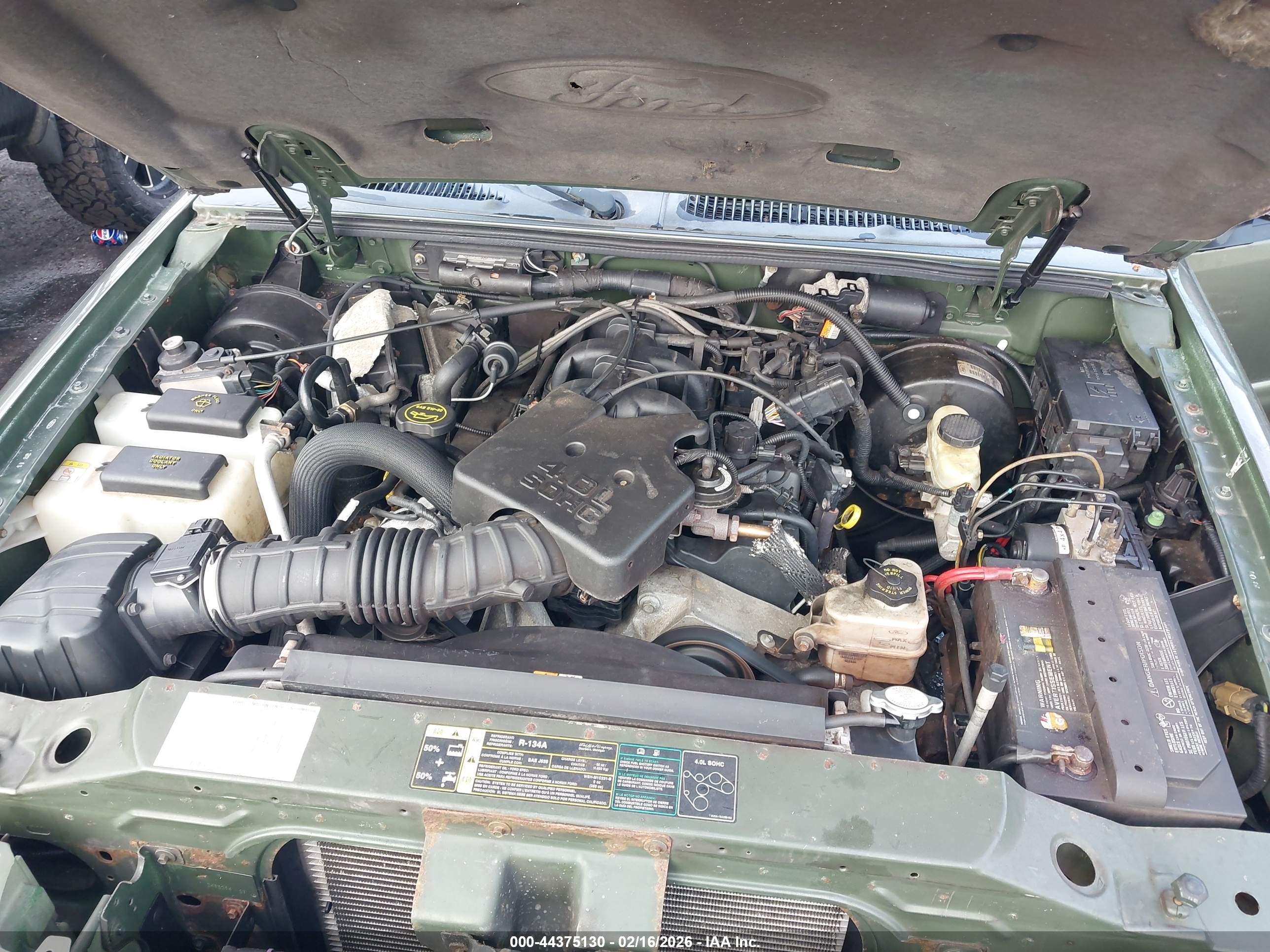 FORD EXPLORER image 10
