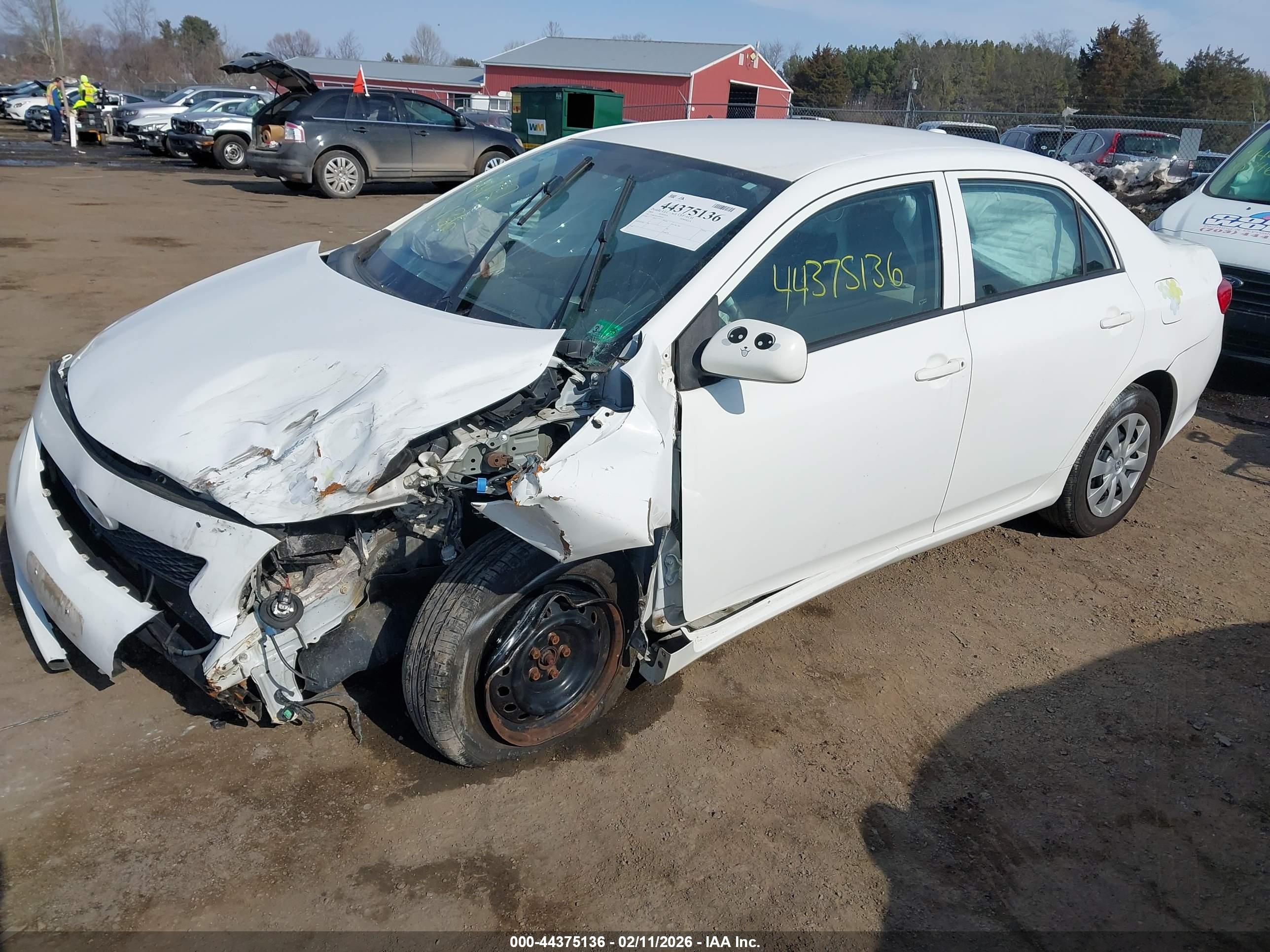 TOYOTA COROLLA image 2