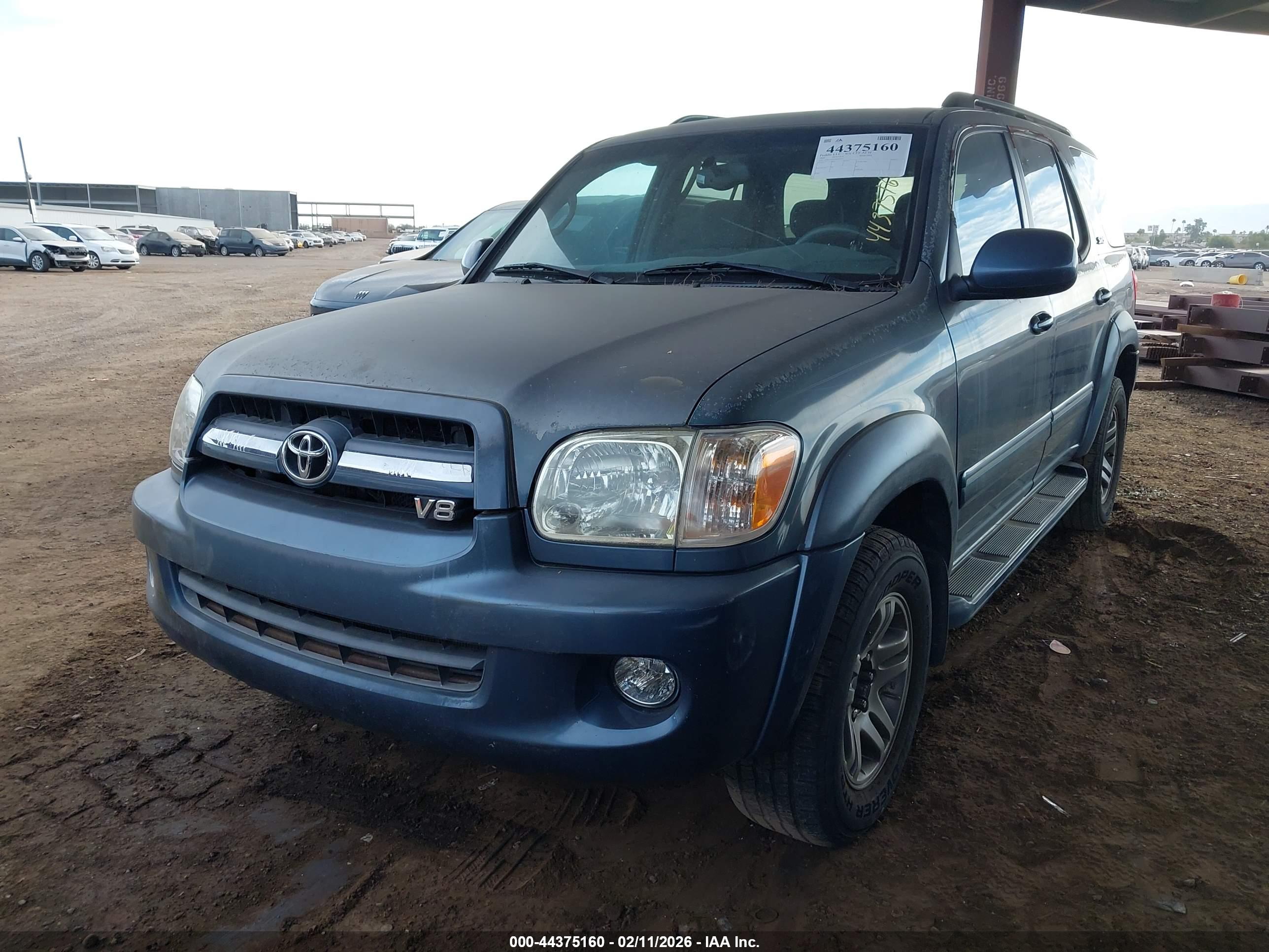 TOYOTA SEQUOIA image 2