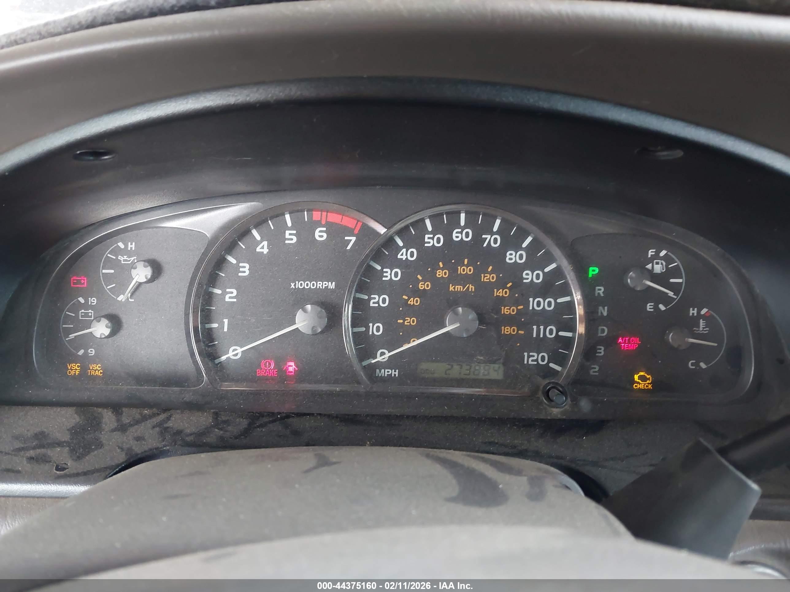 TOYOTA SEQUOIA image 7