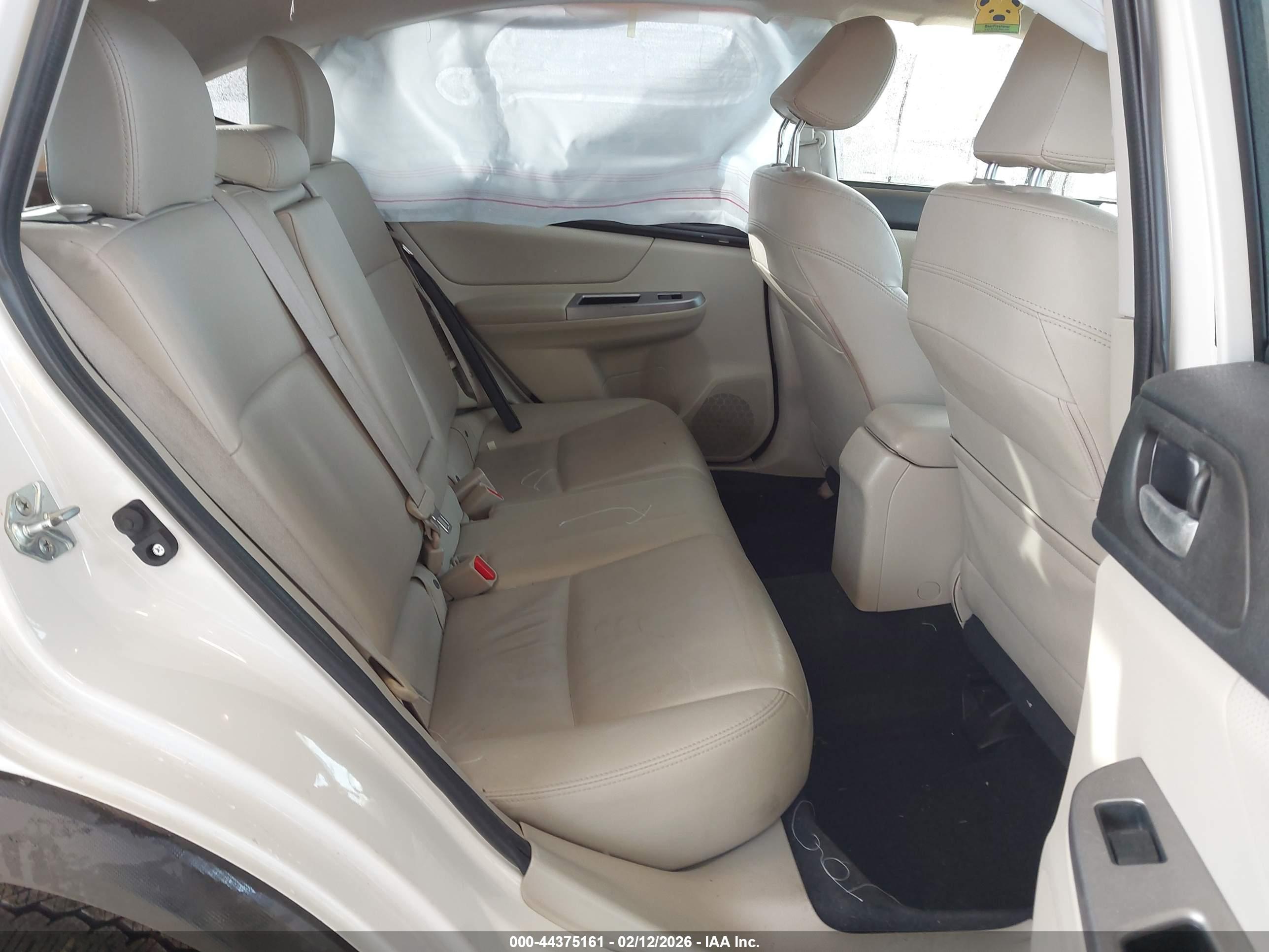 SUBARU XV image 8