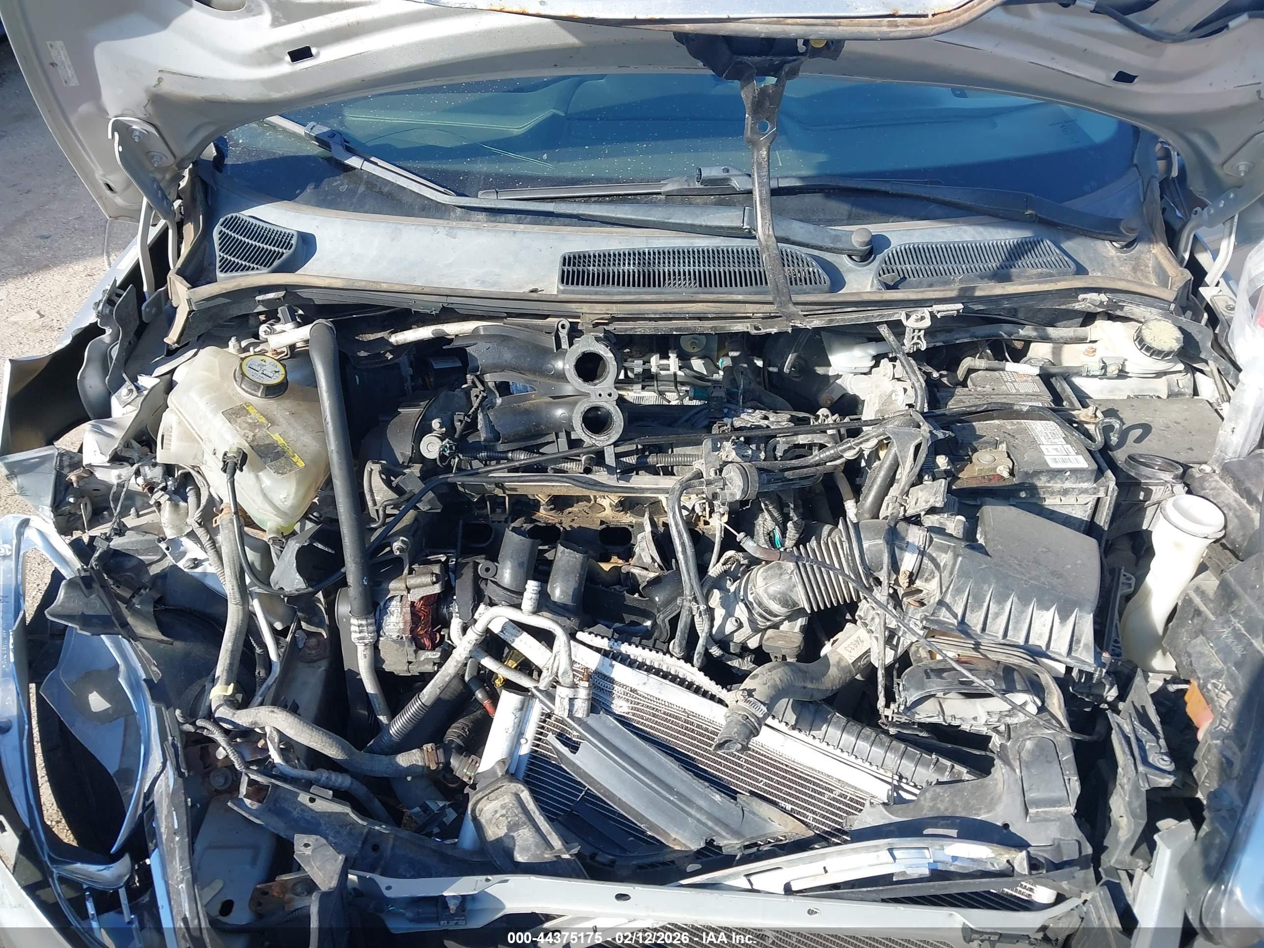 FORD FIESTA image 10