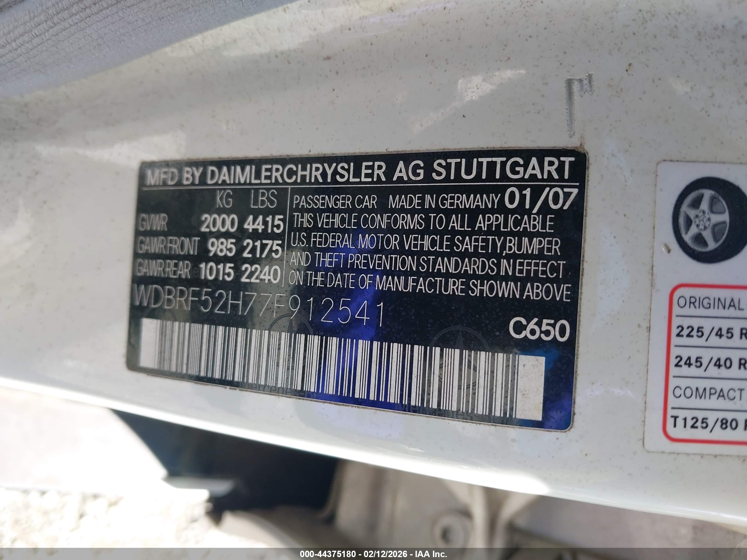 MERCEDES-BENZ C image 9