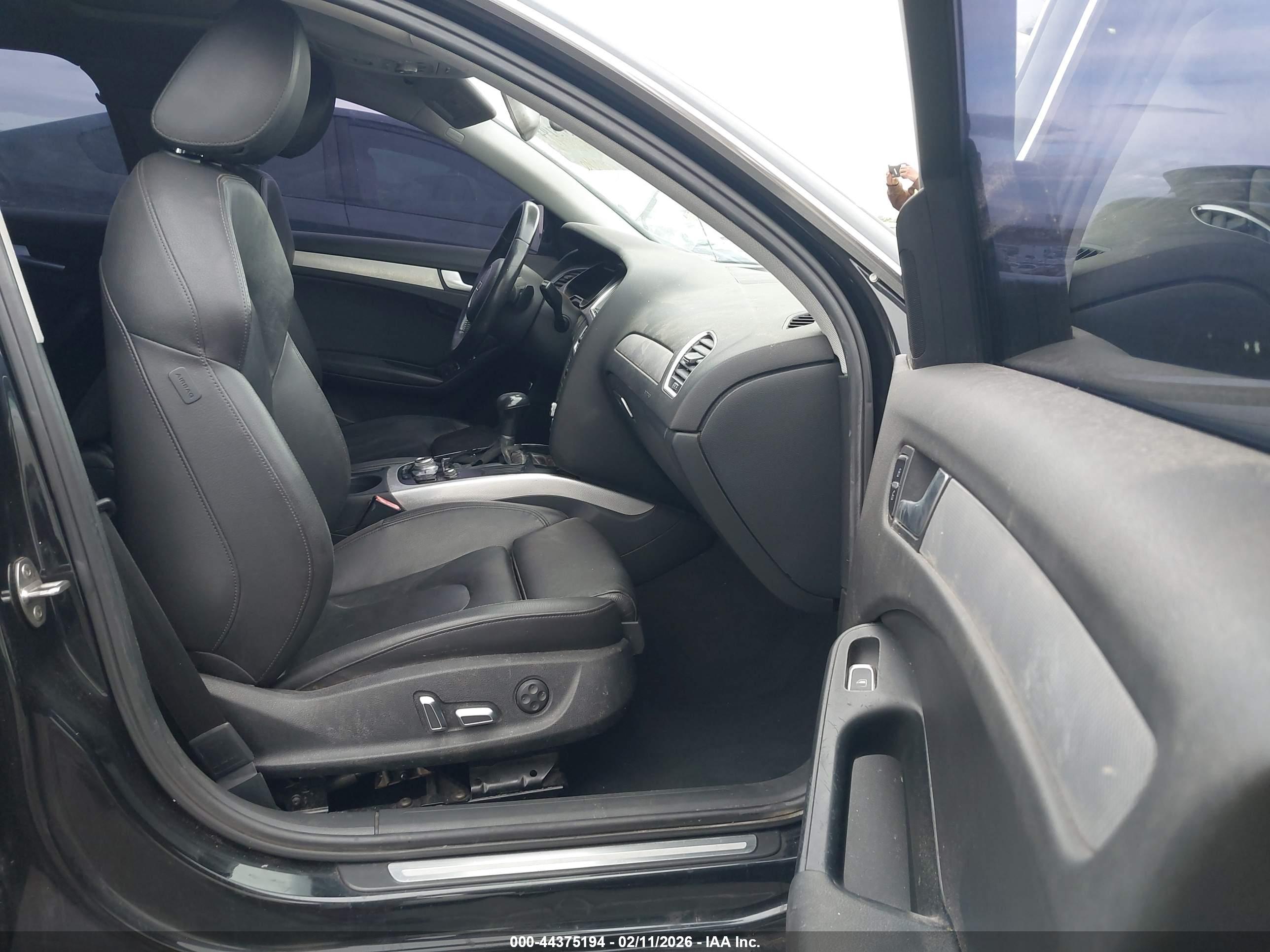 AUDI A4 image 5