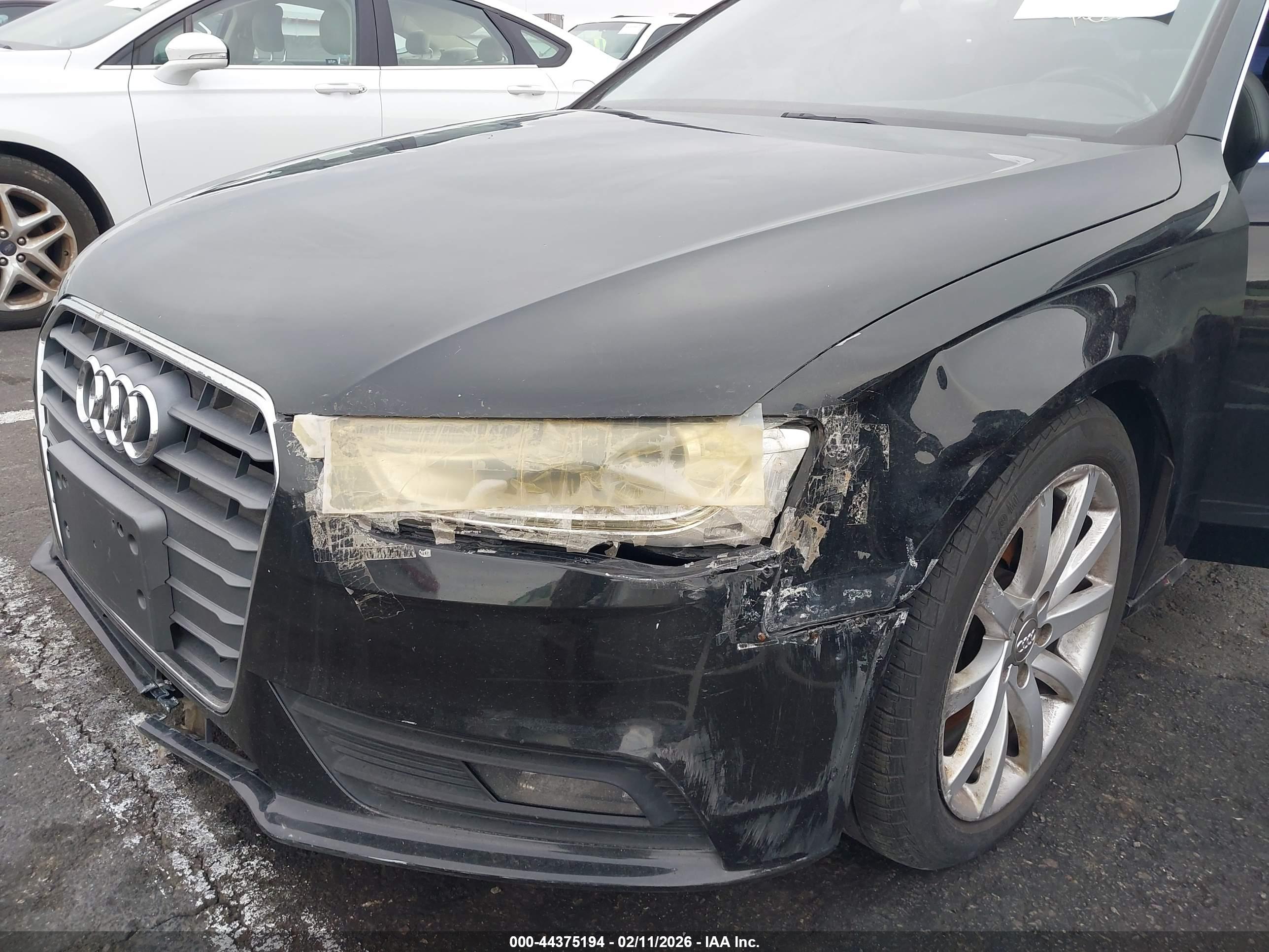 AUDI A4 image 6
