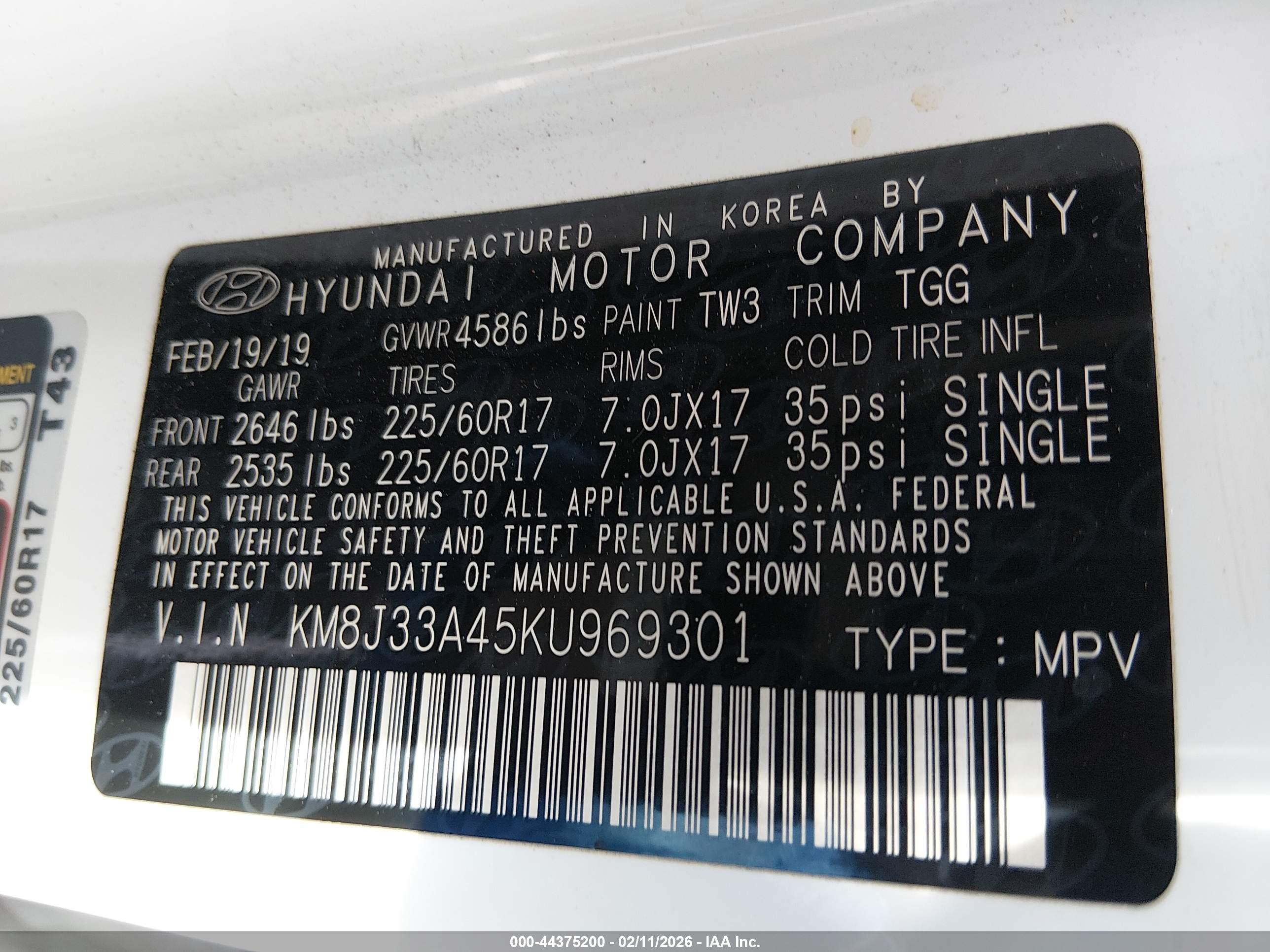 HYUNDAI TUCSON image 9