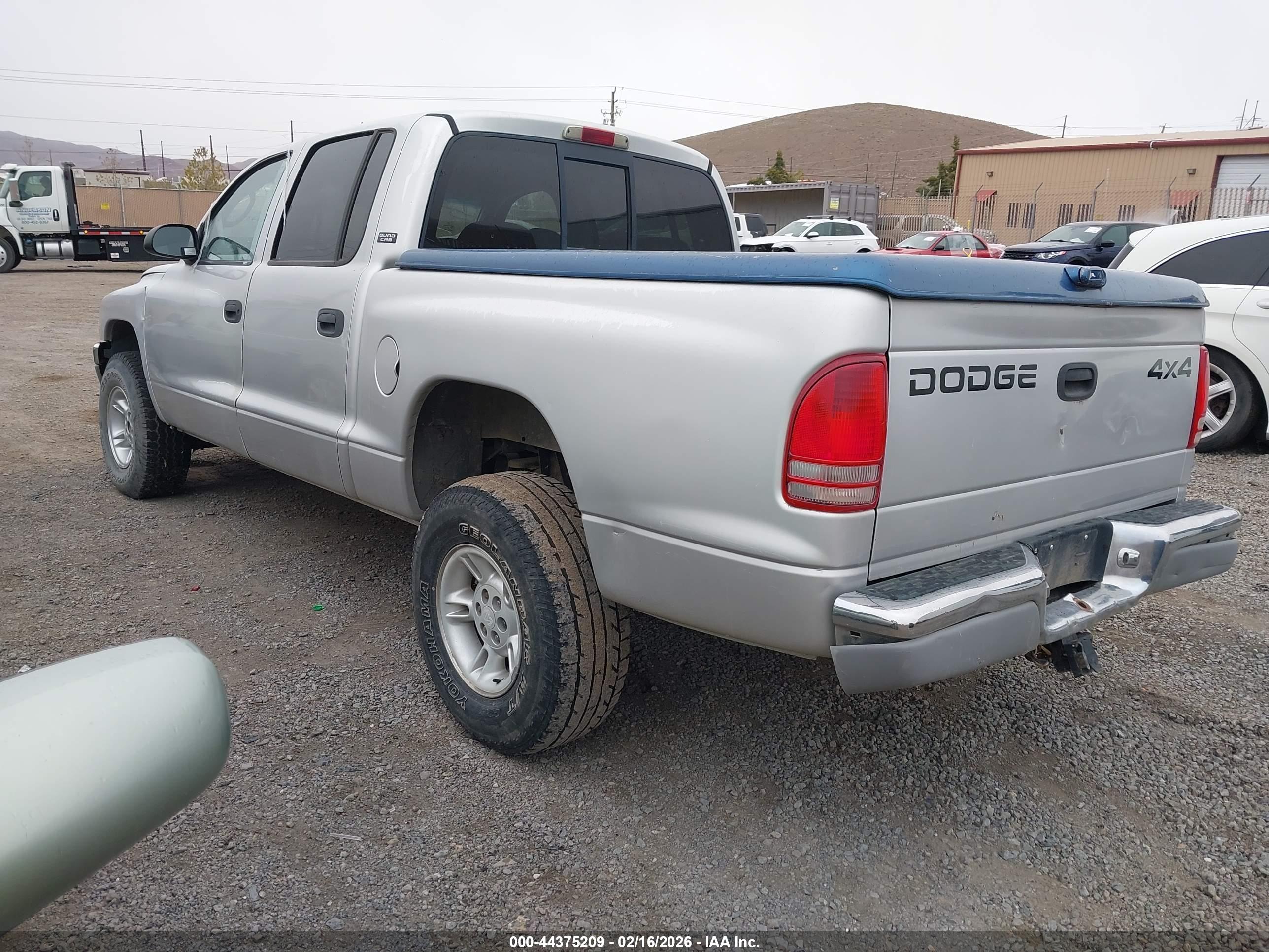 DODGE DAKOTA image 3