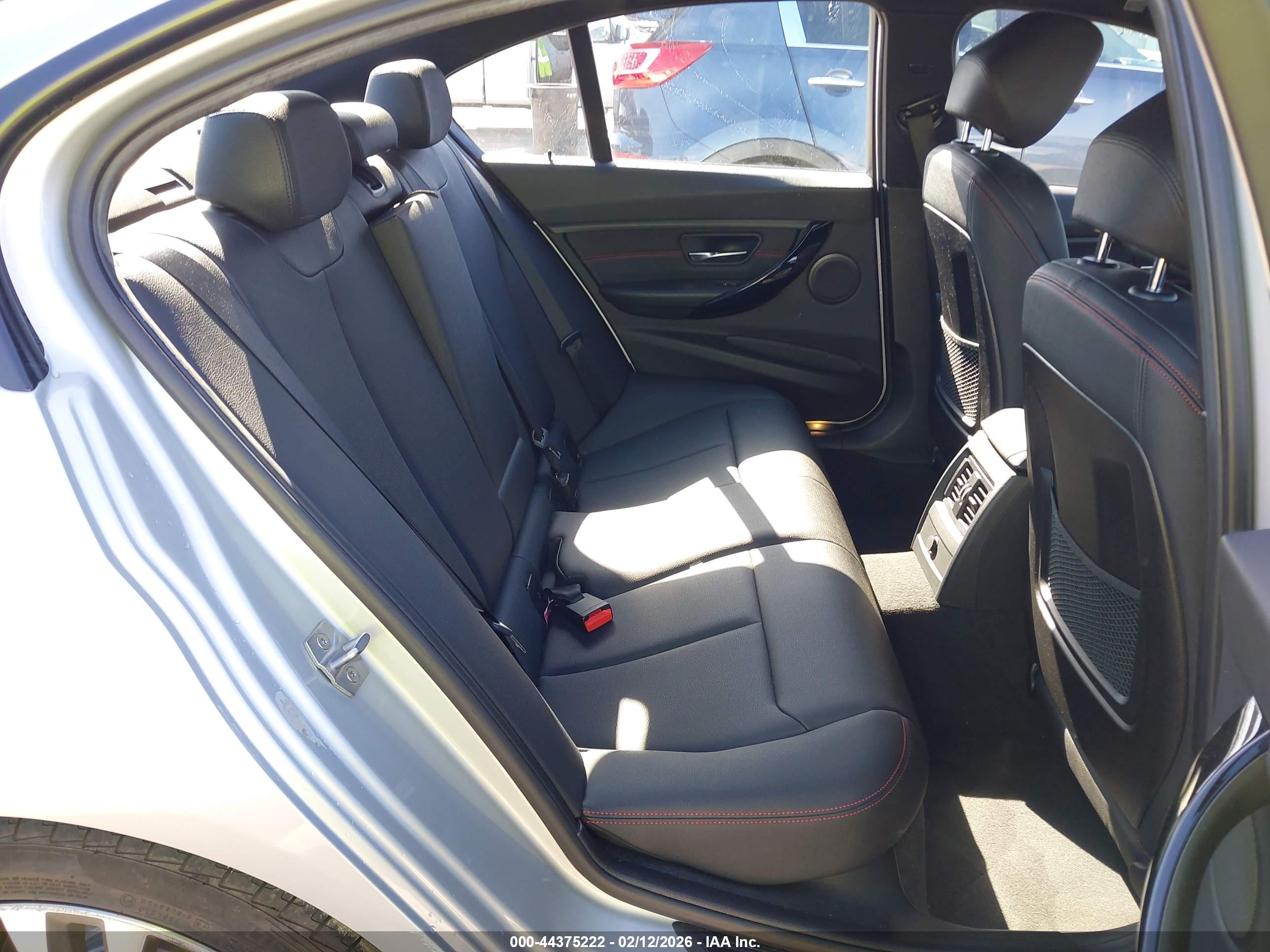 BMW 328I image 8
