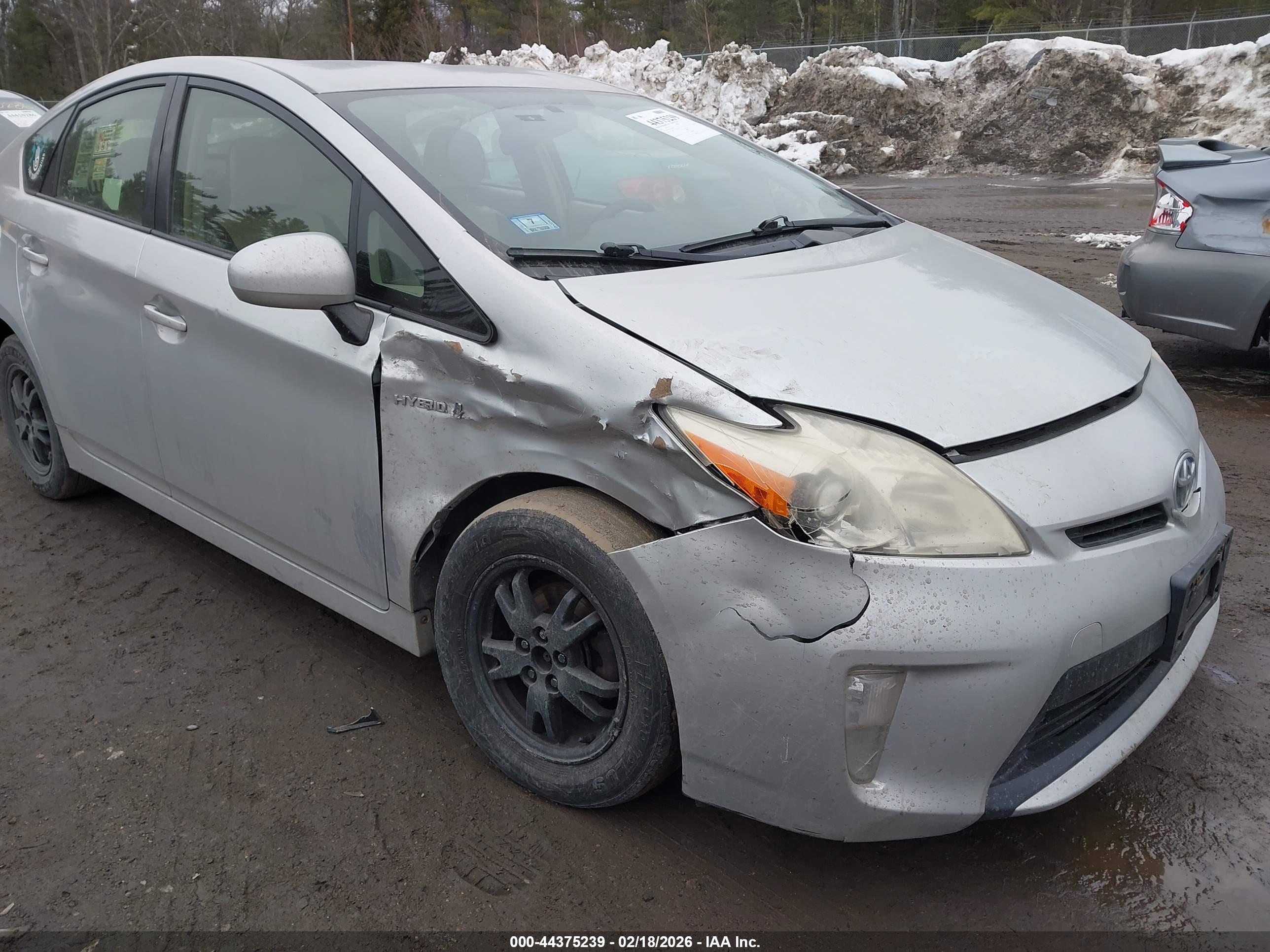 TOYOTA PRIUS image 6
