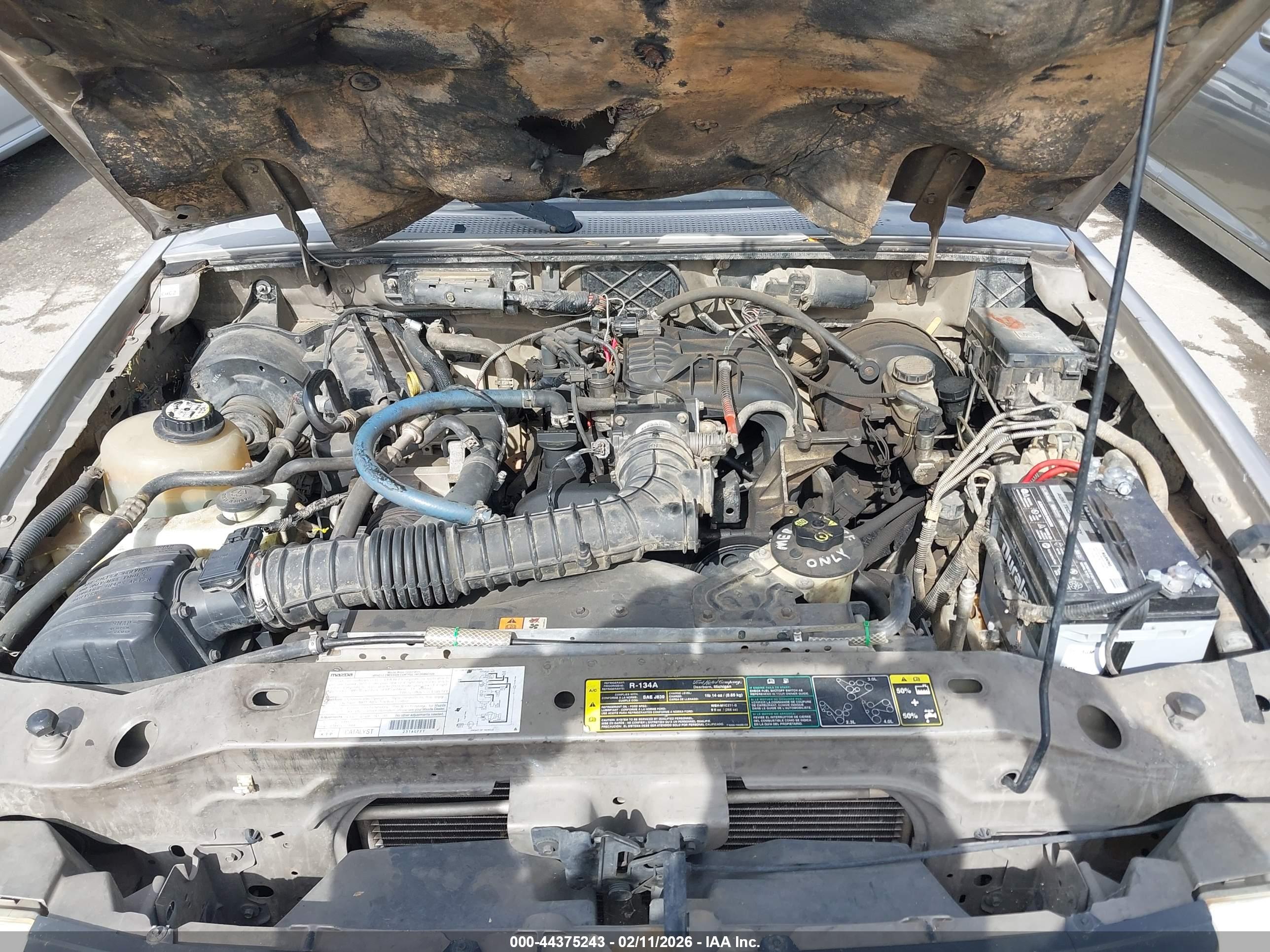 MAZDA B2300 image 10