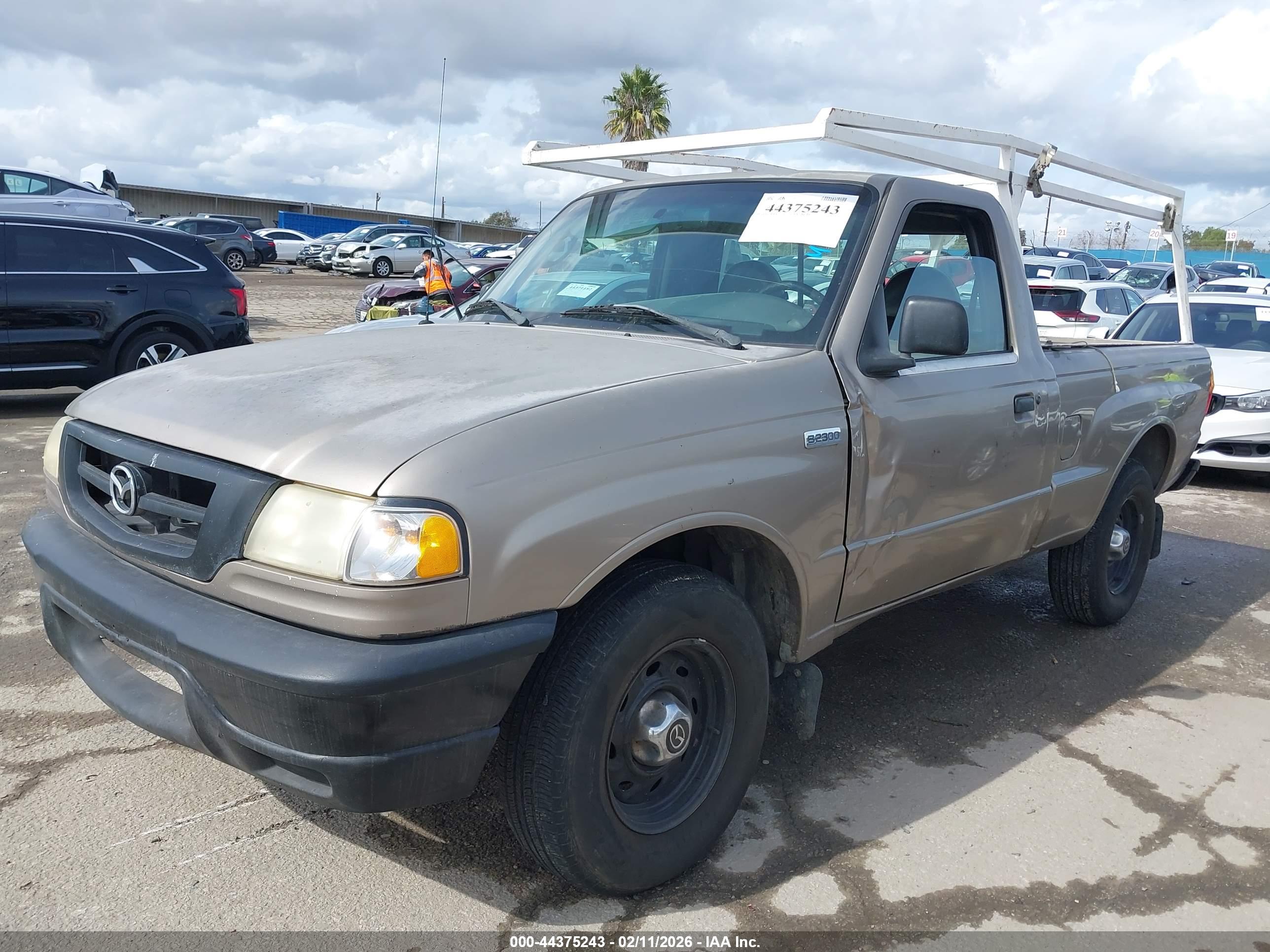 MAZDA B2300 image 2