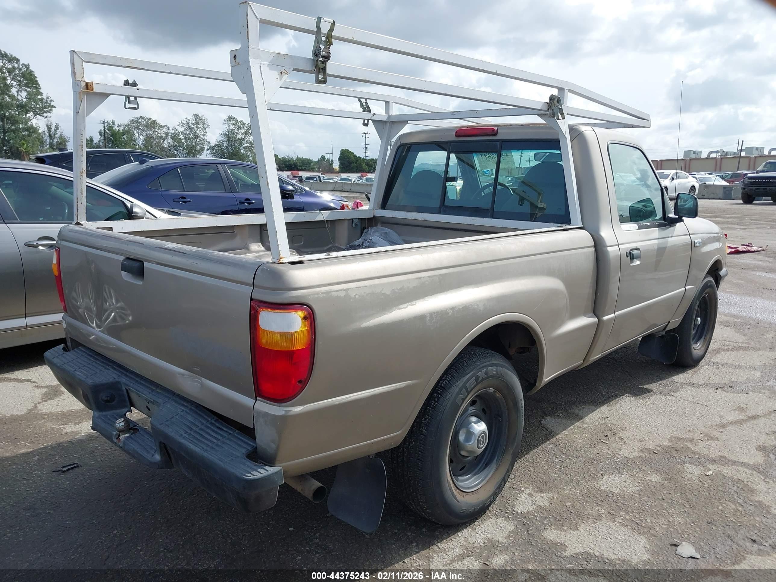 MAZDA B2300 image 4