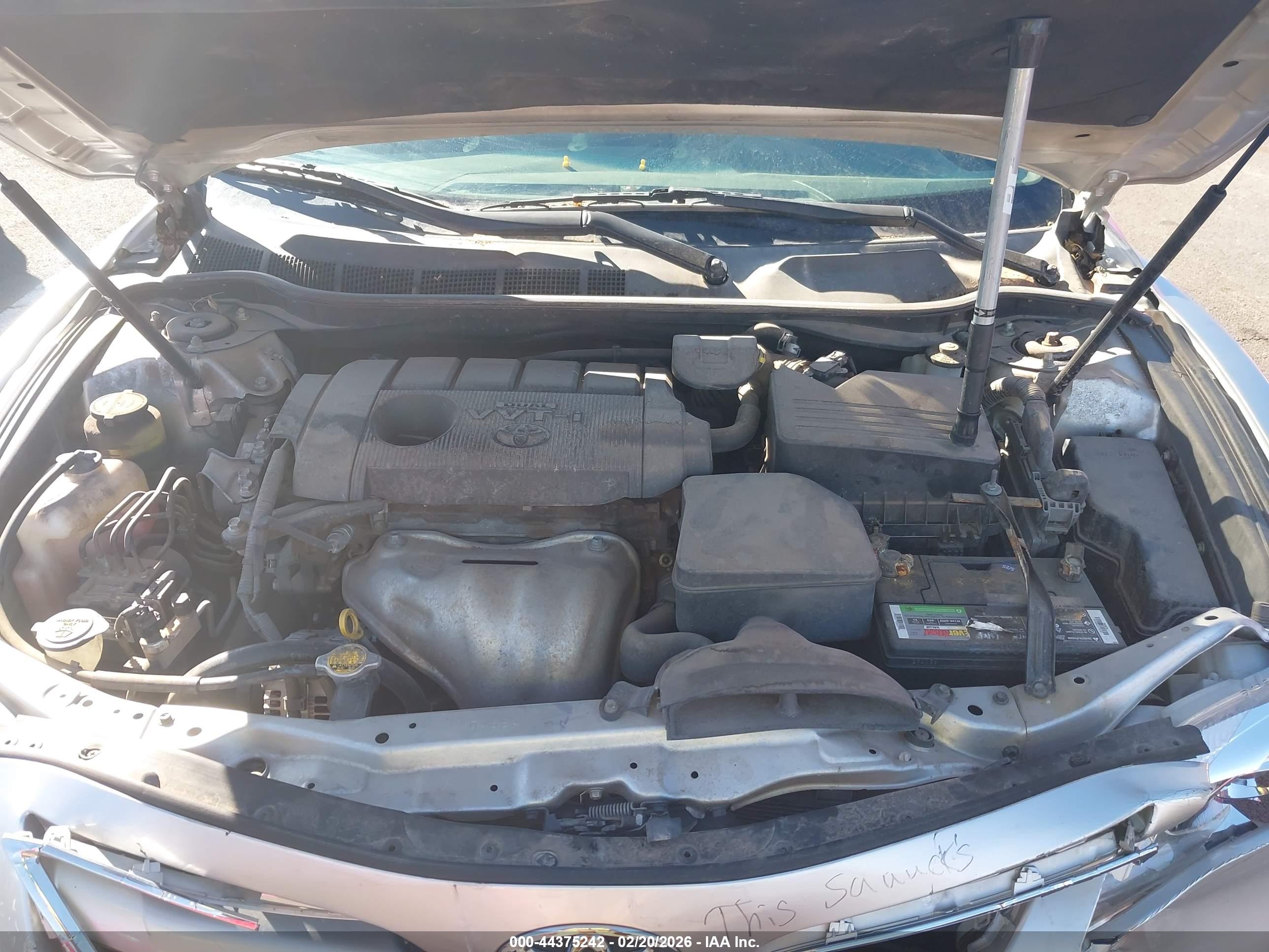 TOYOTA CAMRY image 10