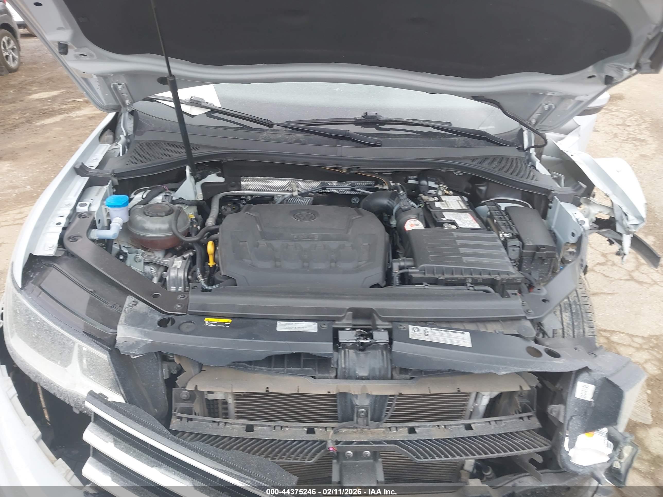 VOLKSWAGEN TIGUAN image 10