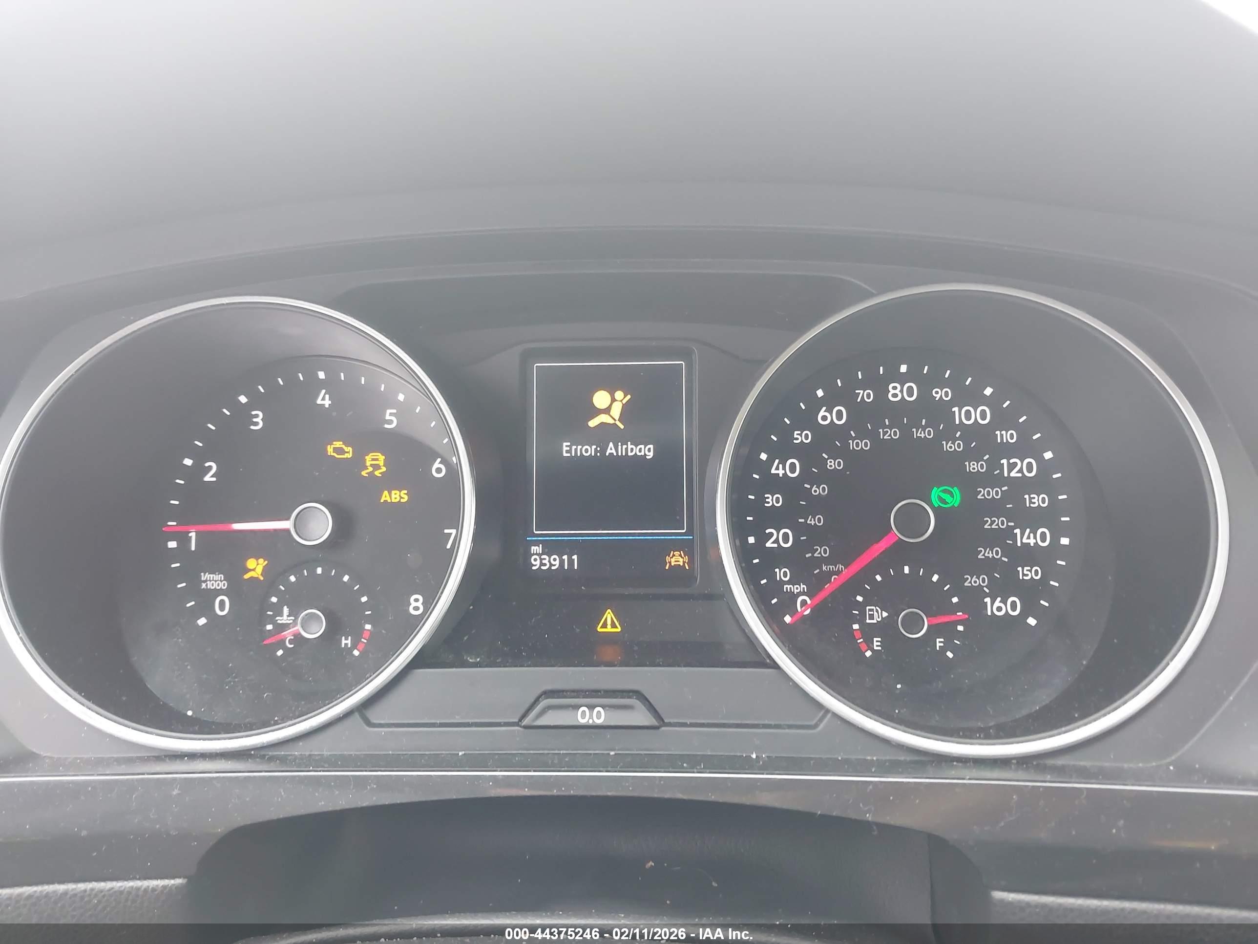 VOLKSWAGEN TIGUAN image 7