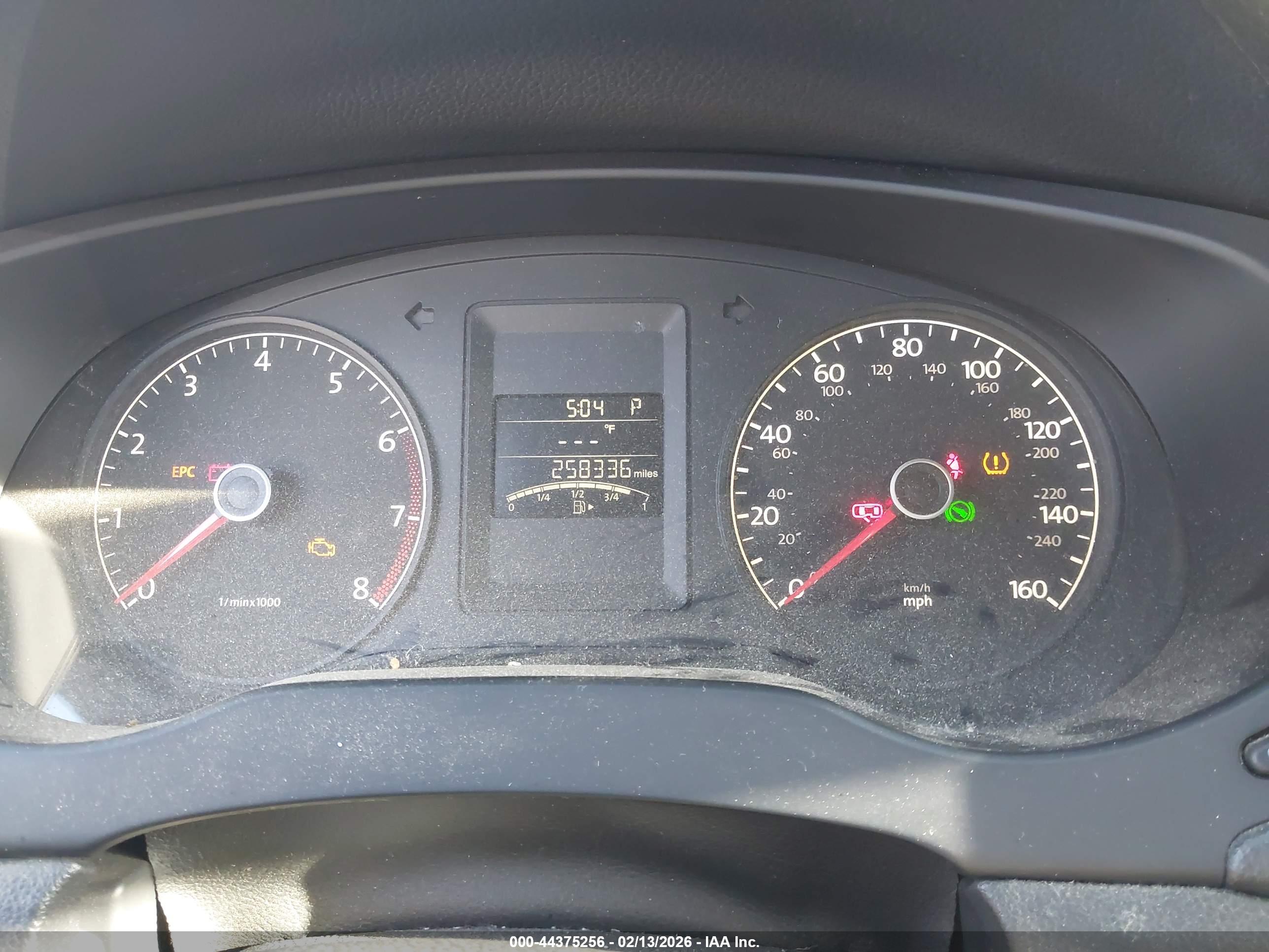 VOLKSWAGEN JETTA image 7