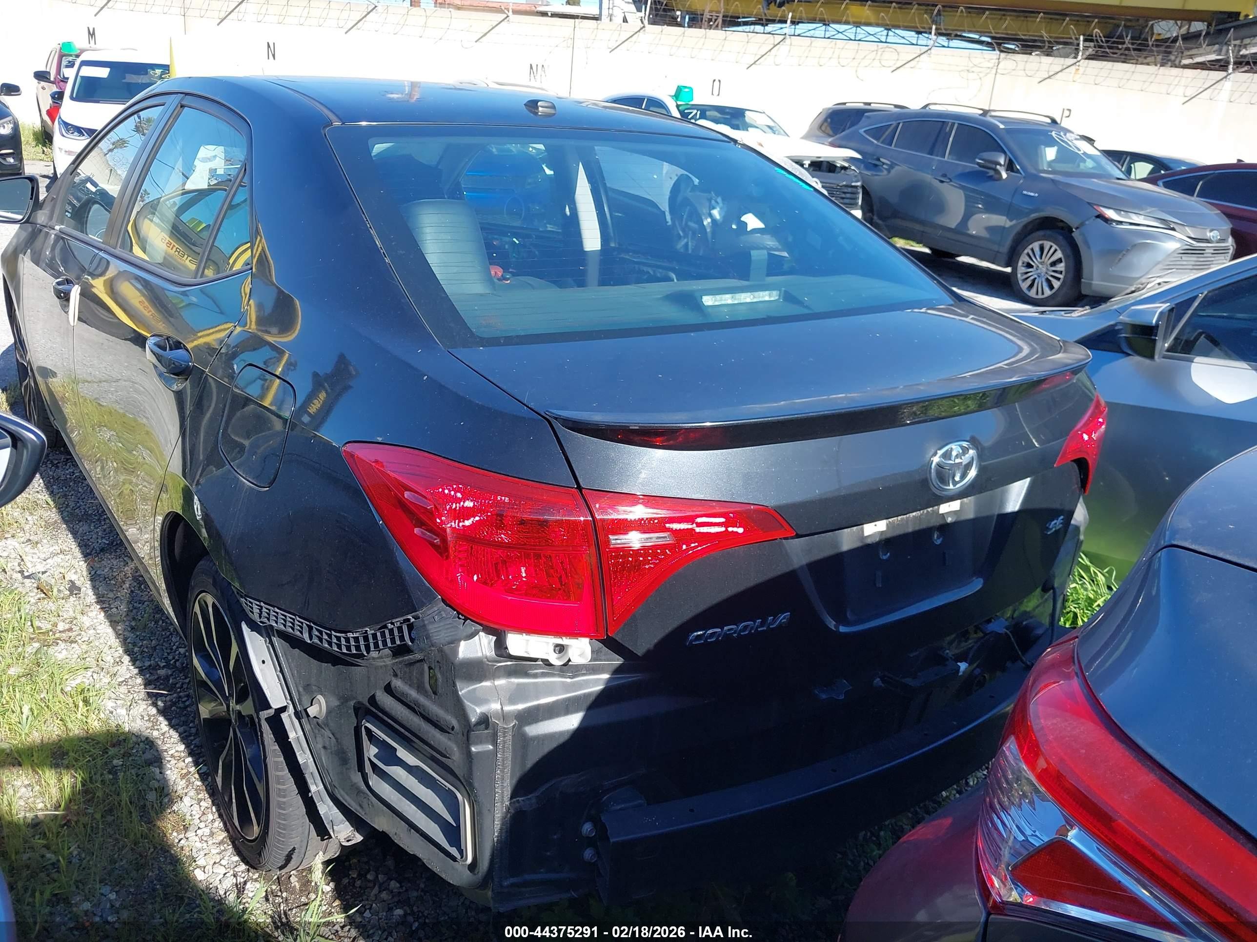 TOYOTA COROLLA image 3