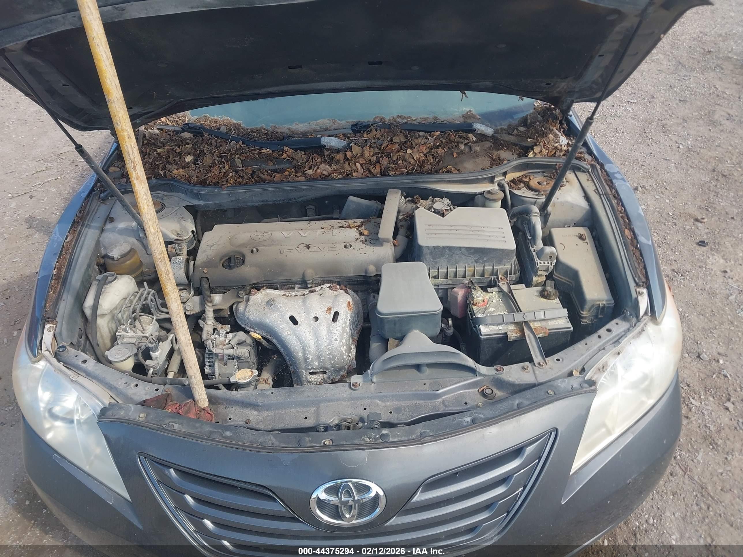 TOYOTA CAMRY image 10