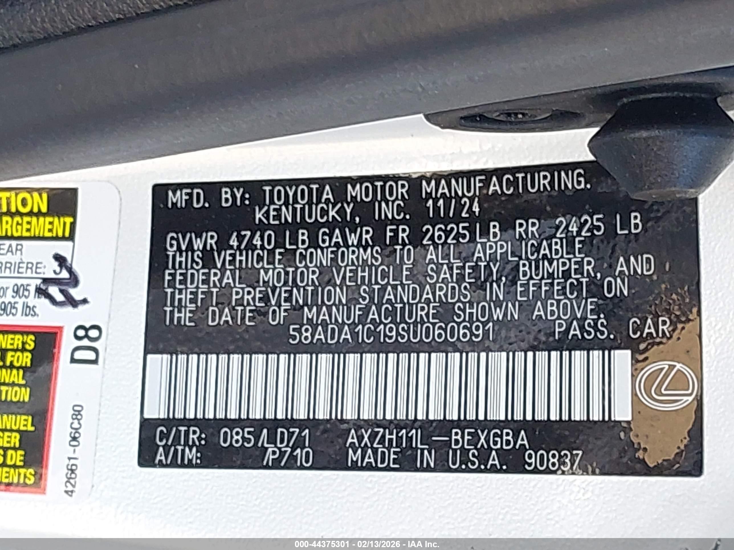 LEXUS ES image 9