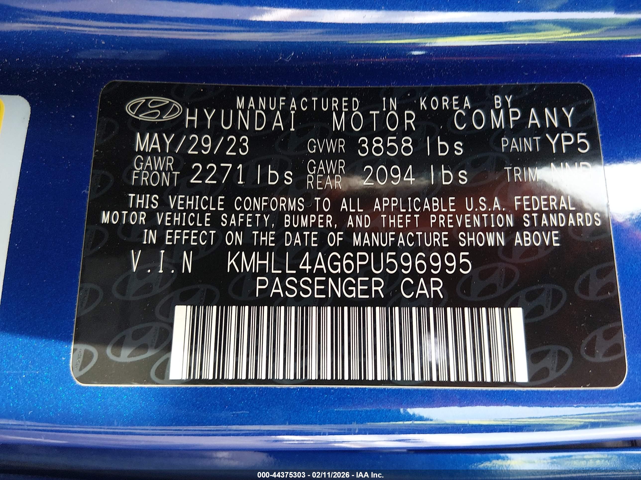 HYUNDAI ELANTRA image 9