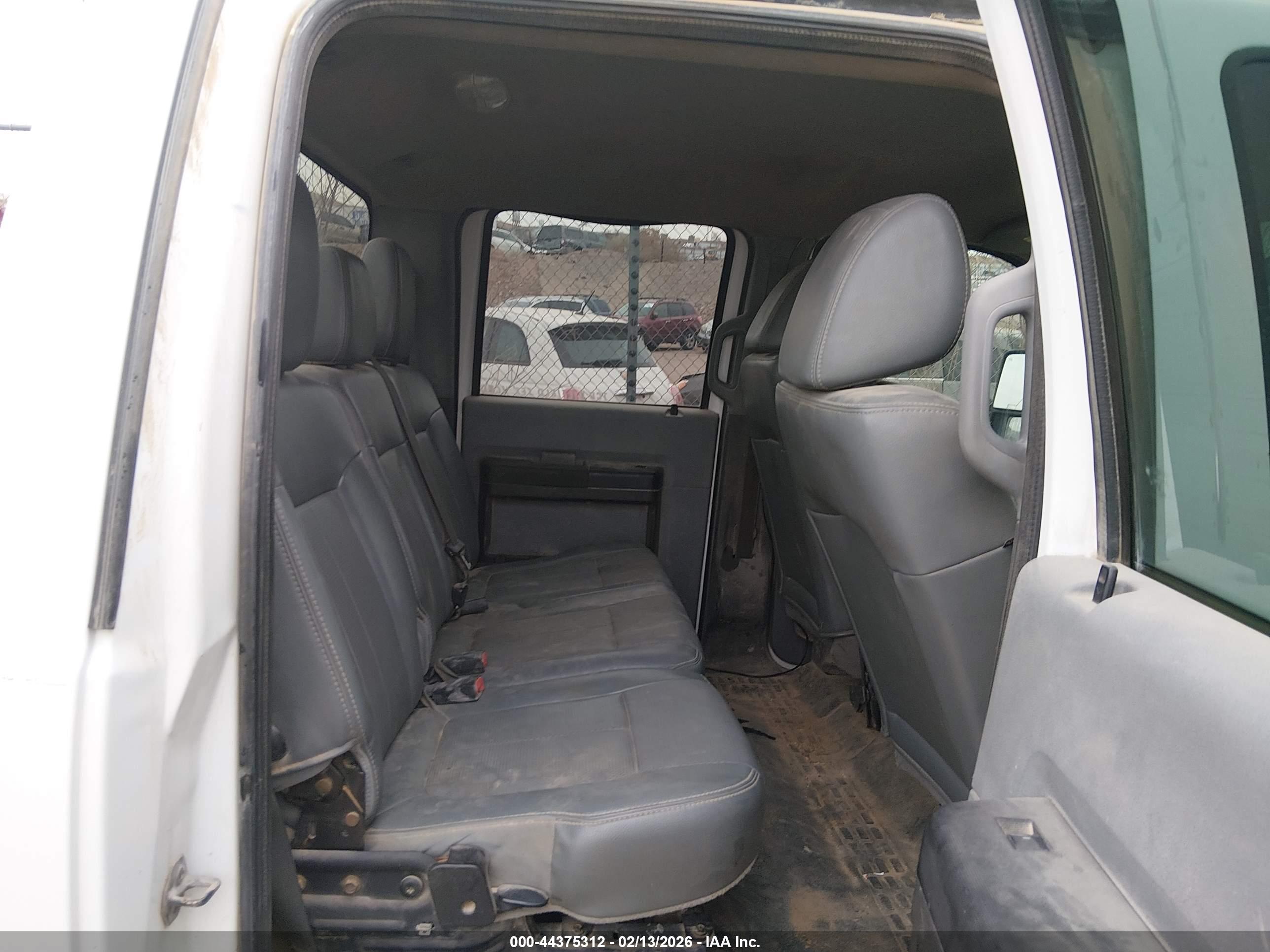 FORD F-250 image 8