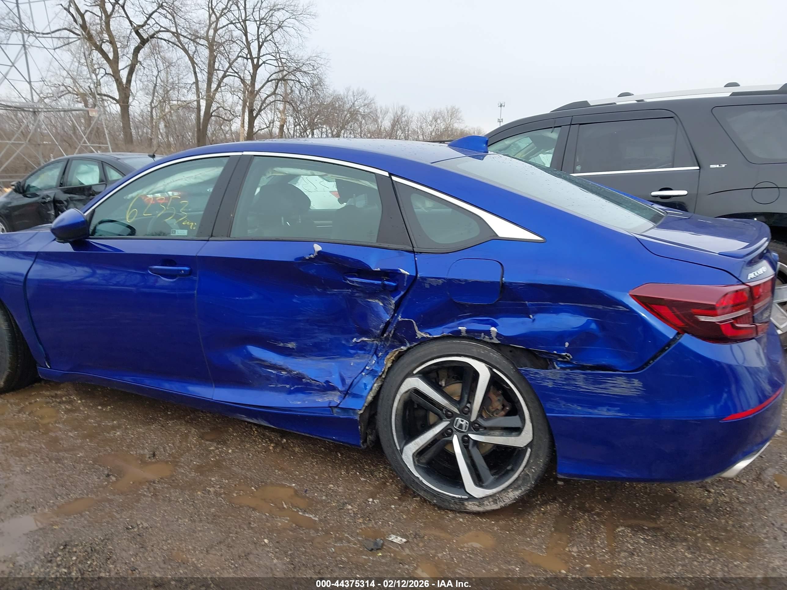 HONDA ACCORD image 6