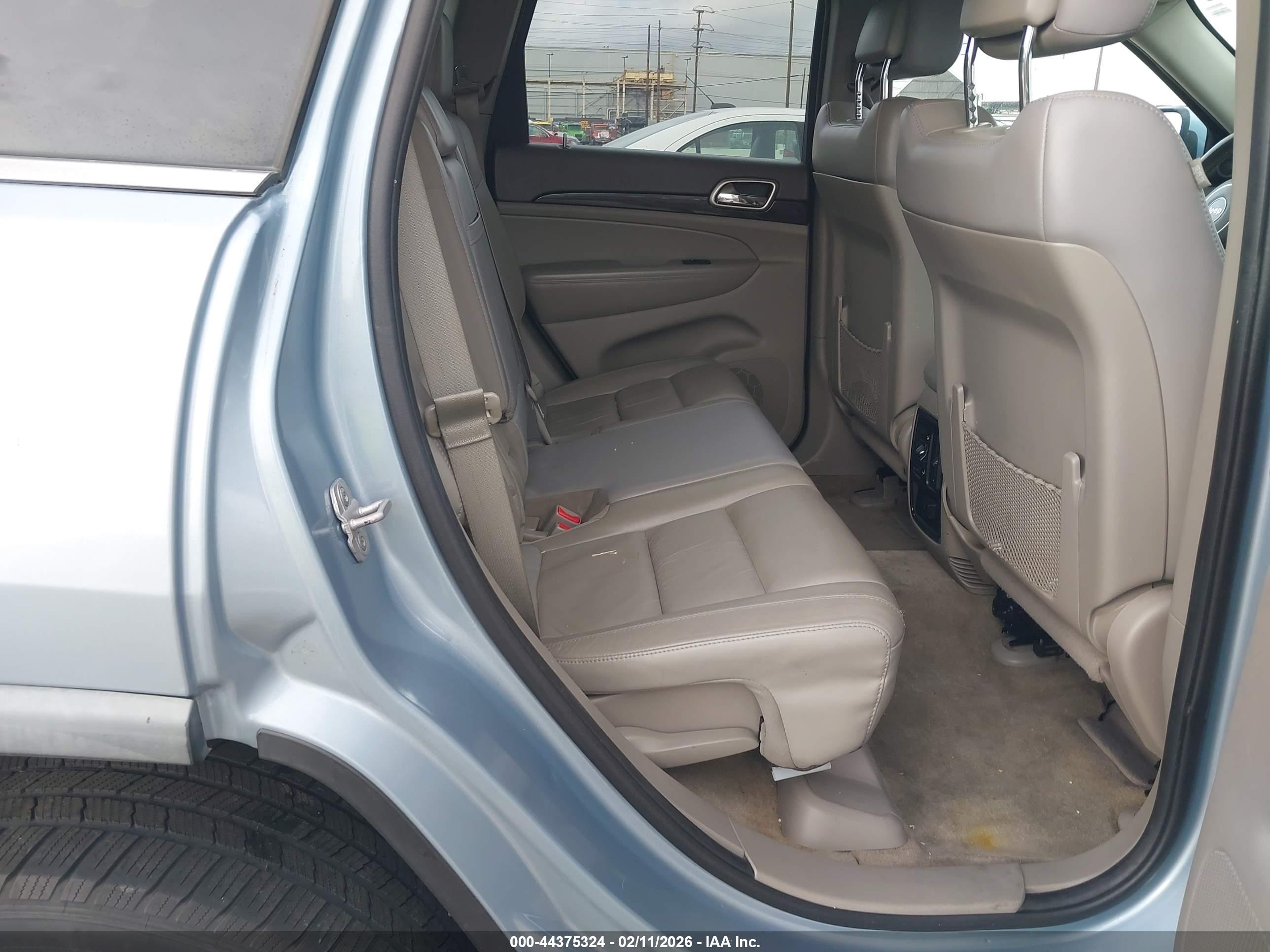 JEEP GRAND image 8