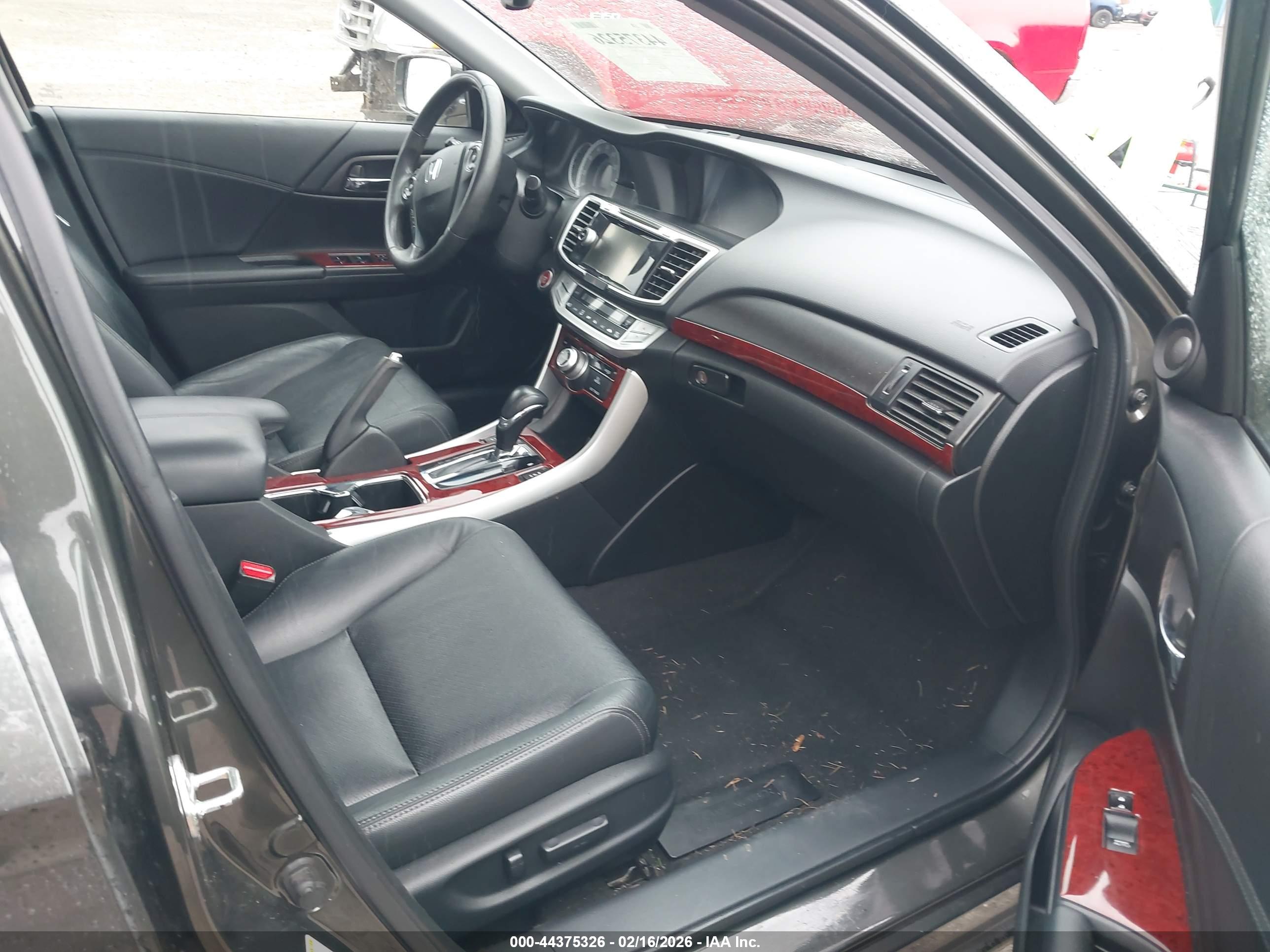 HONDA ACCORD image 5