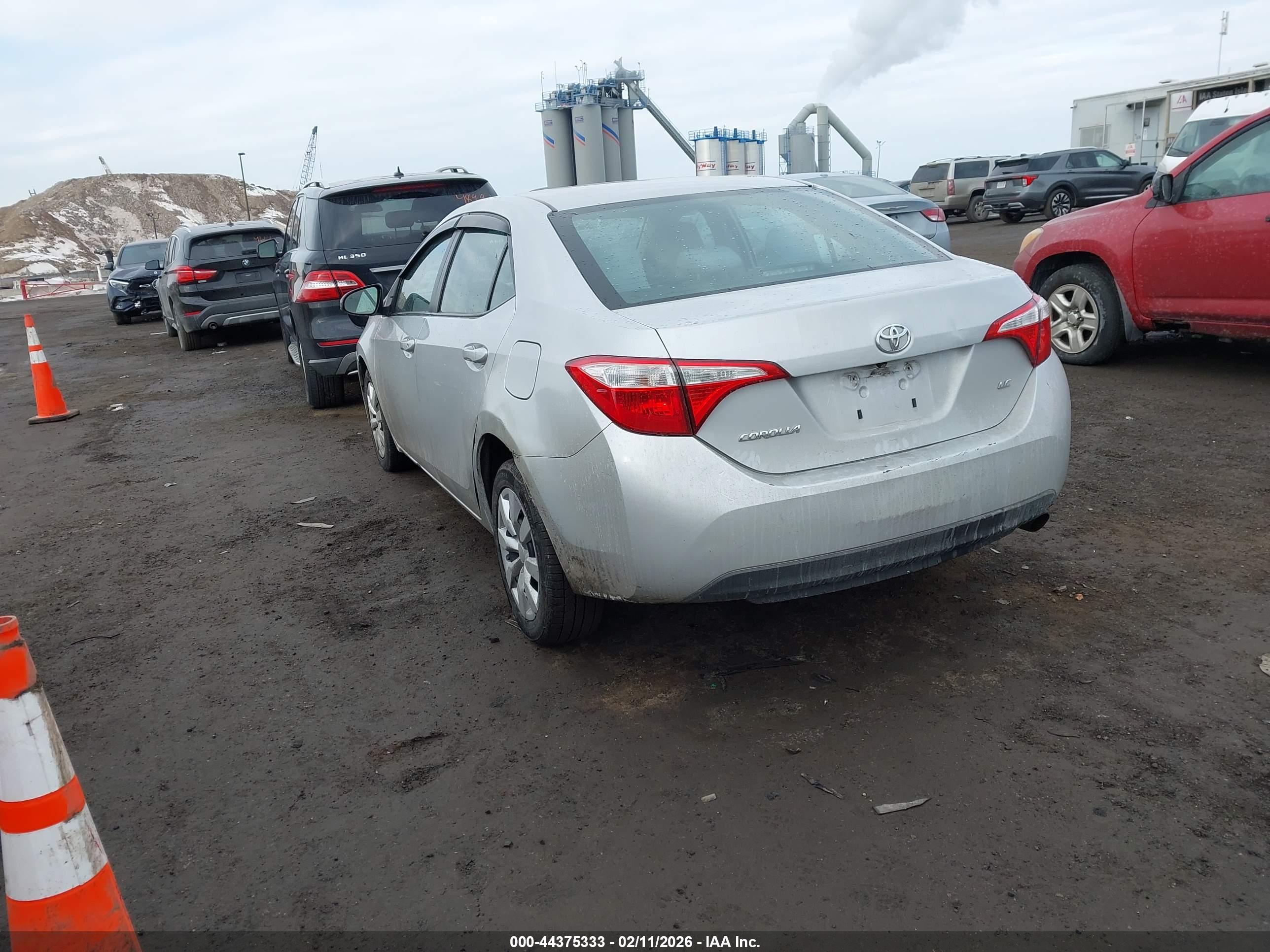 TOYOTA COROLLA image 3