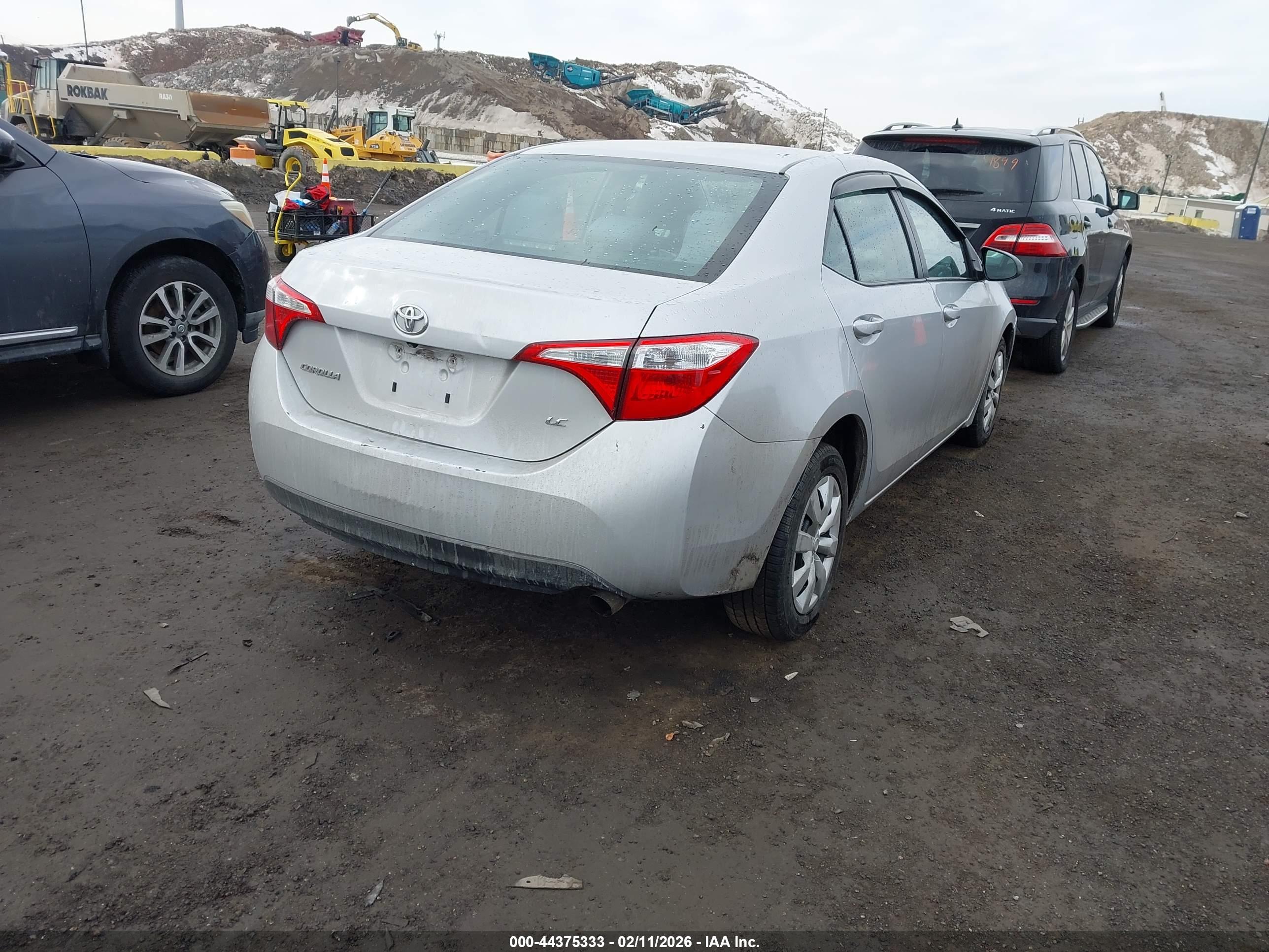 TOYOTA COROLLA image 4