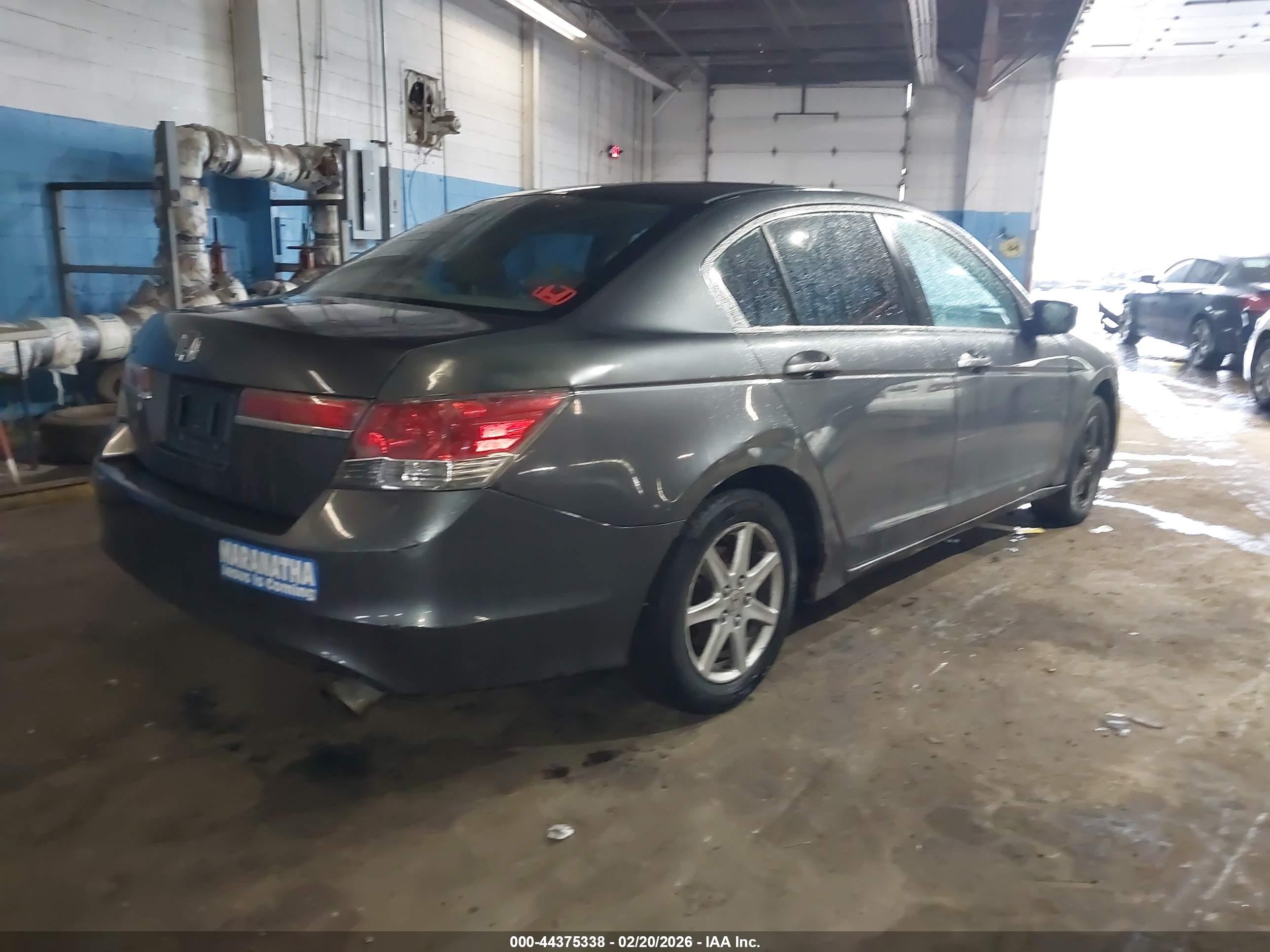 HONDA ACCORD image 4