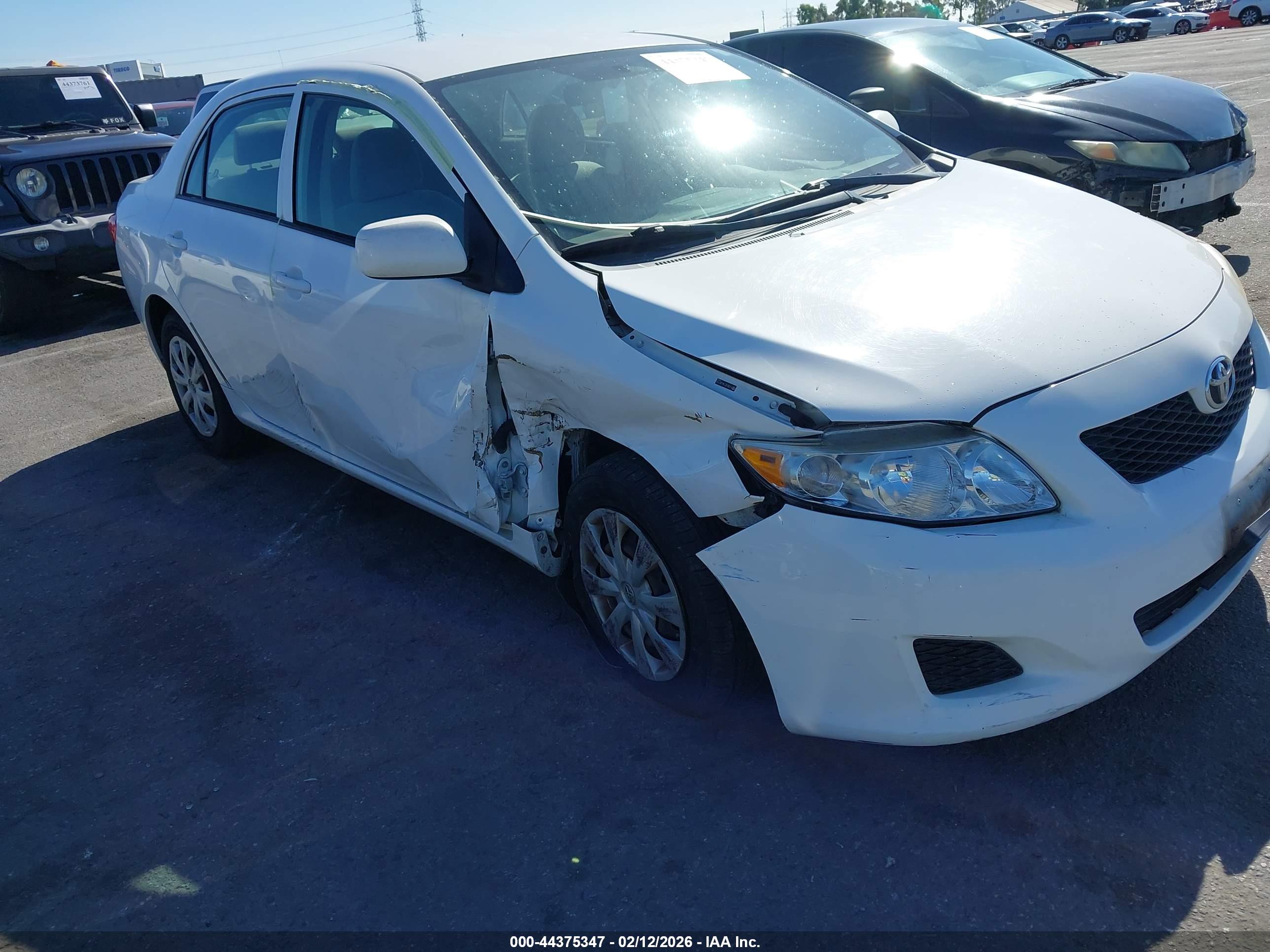 TOYOTA COROLLA image 6