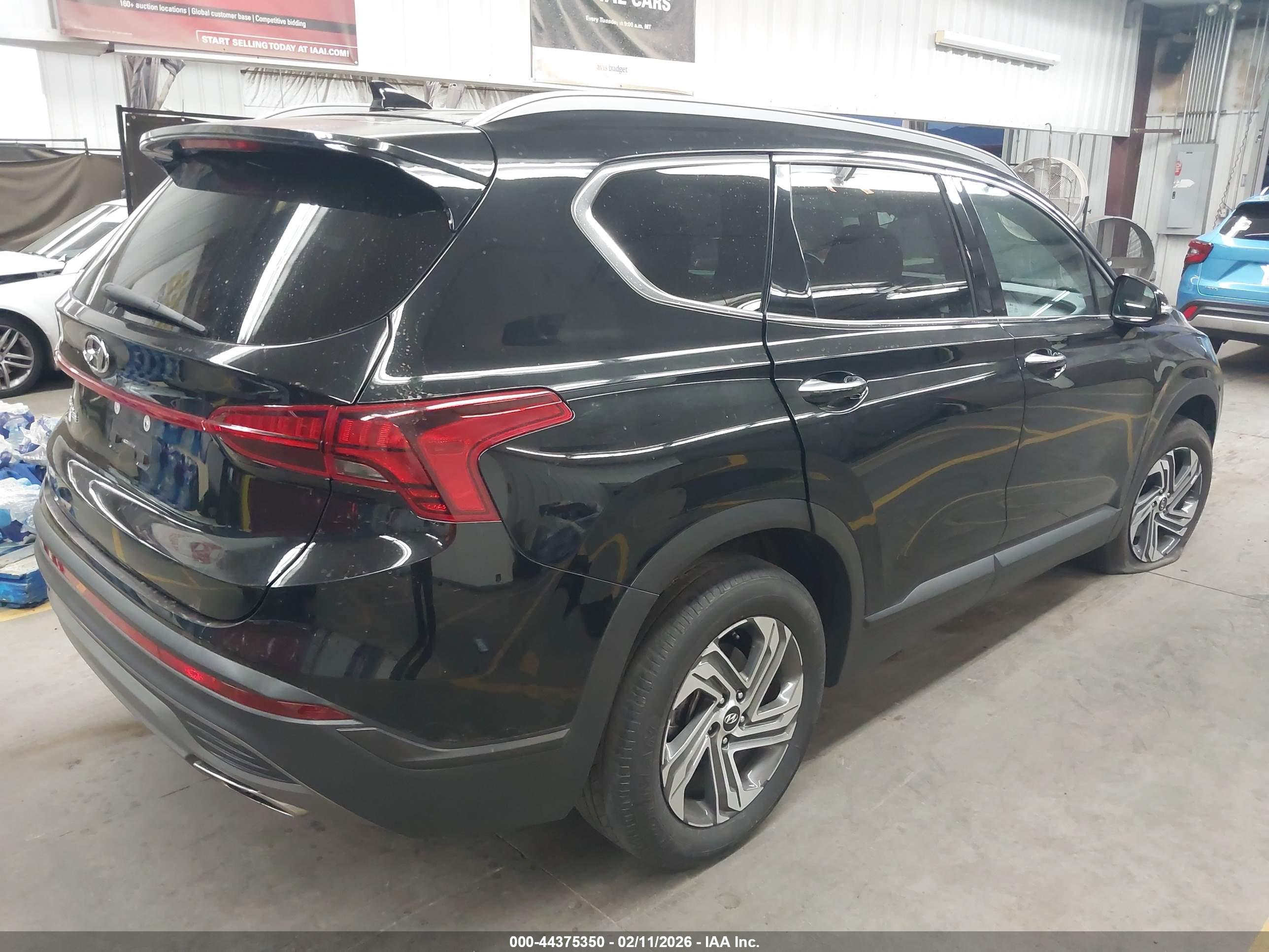 HYUNDAI SANTA image 4