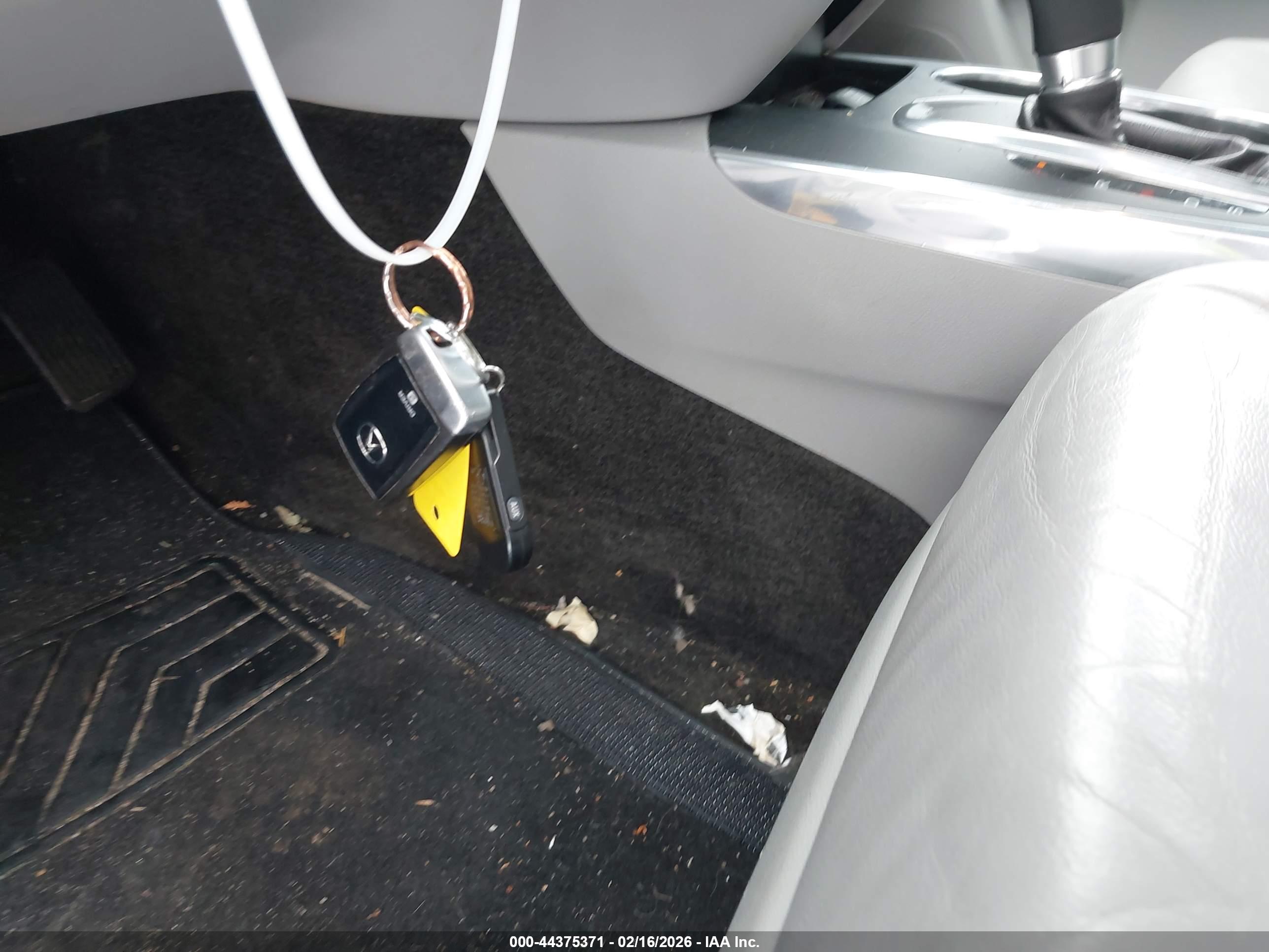 ACURA MDX image 11