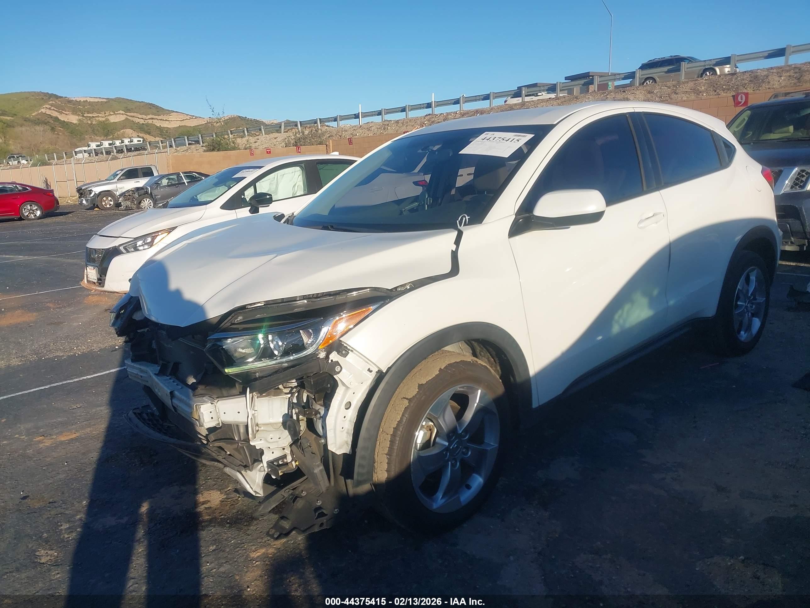 HONDA HR-V image 2