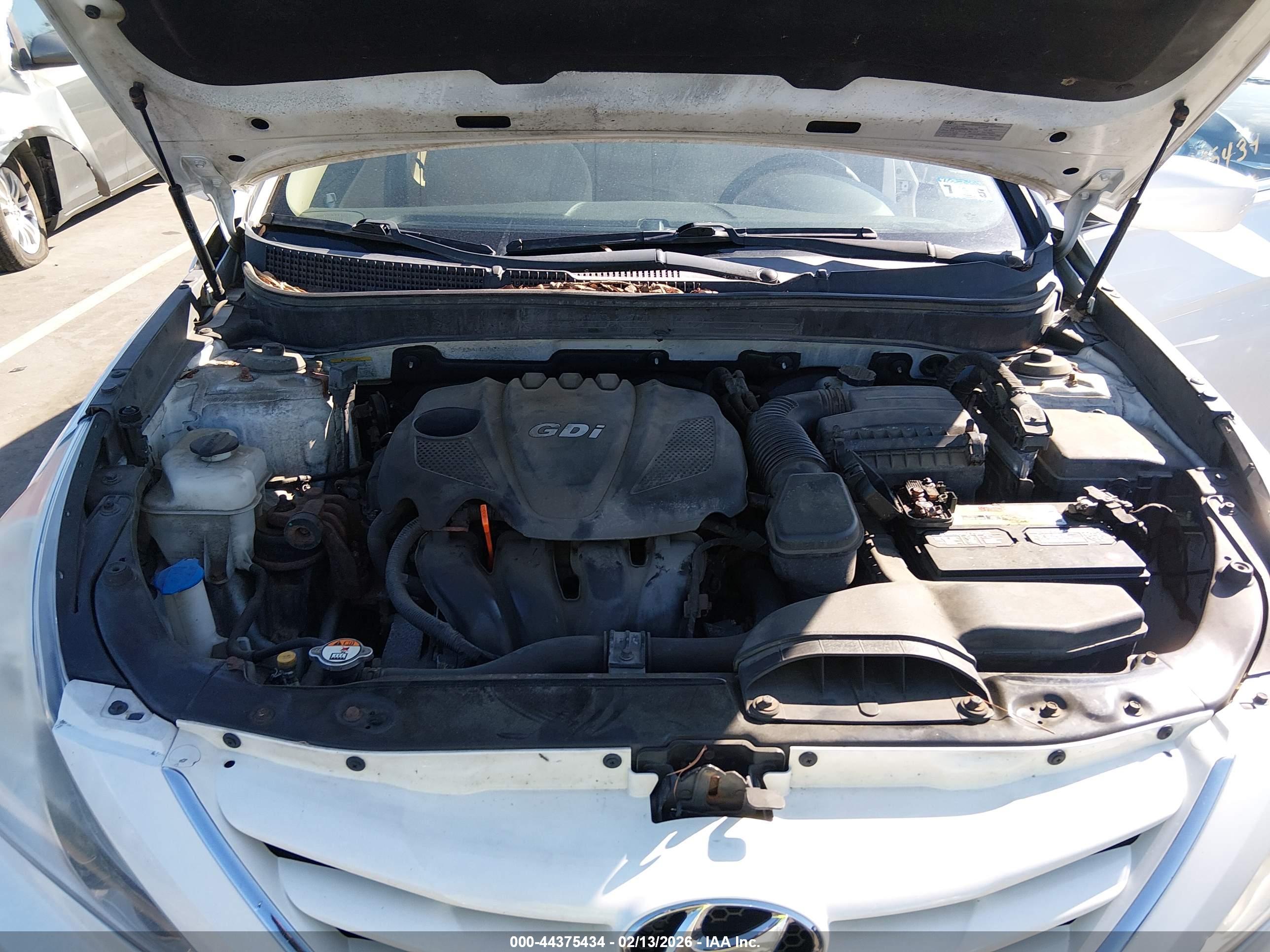 HYUNDAI SONATA image 10