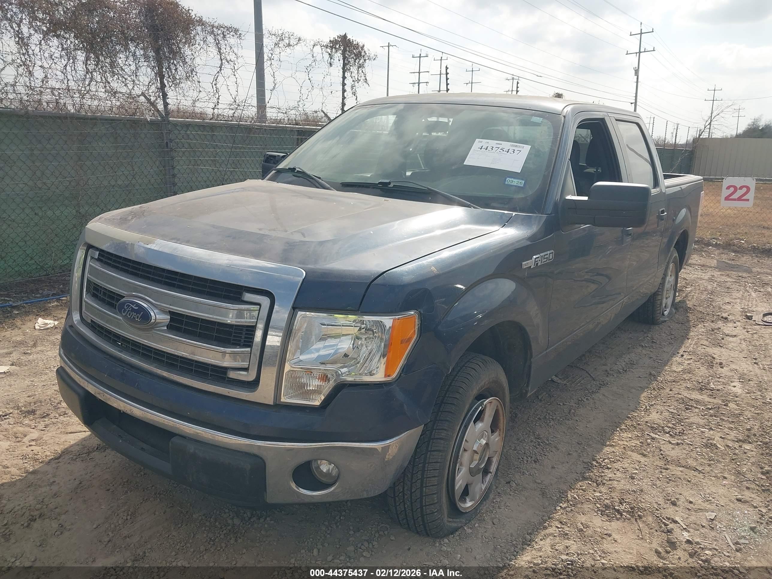 FORD F-150 image 2