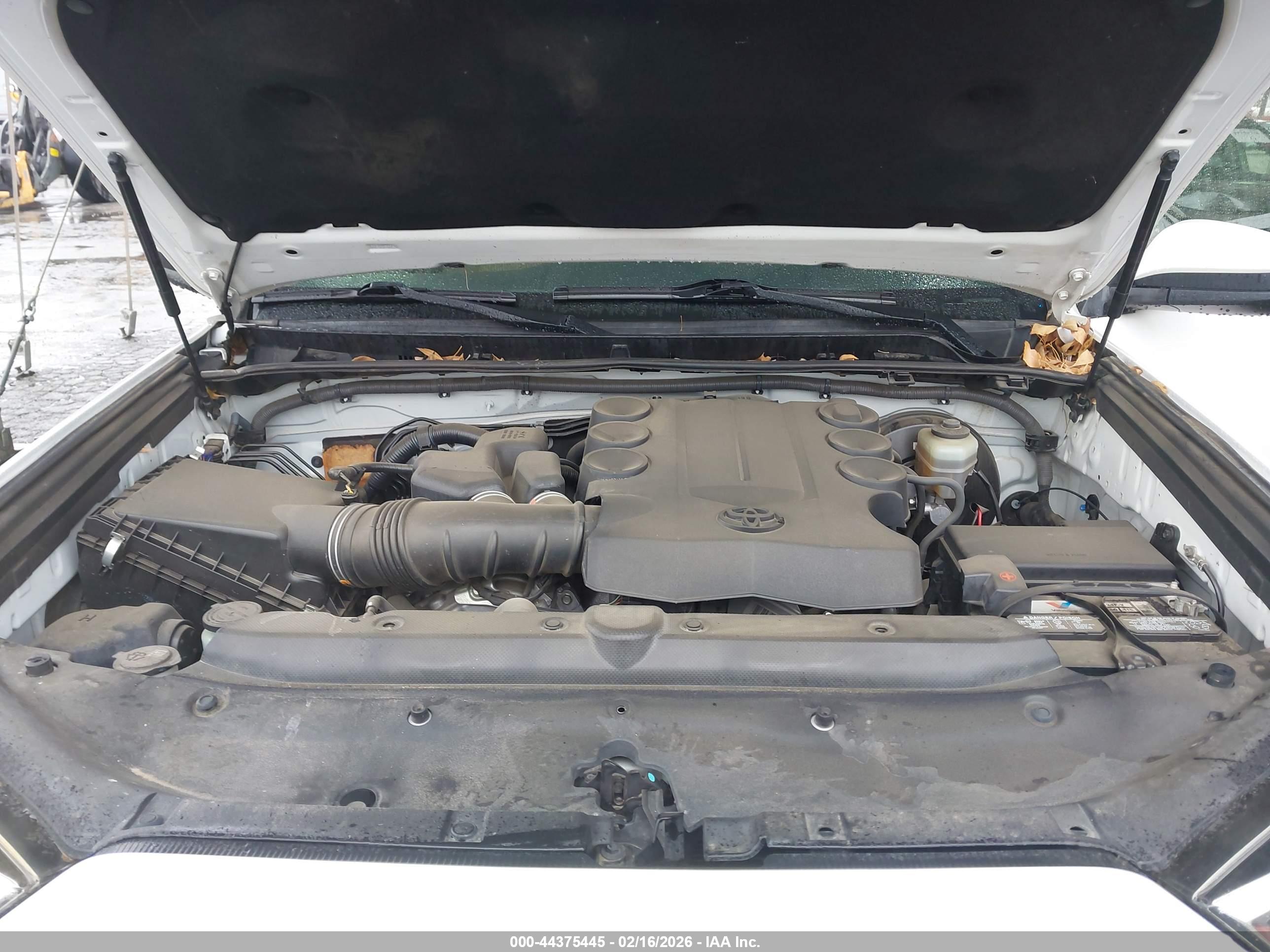 TOYOTA 4RUNNER image 10