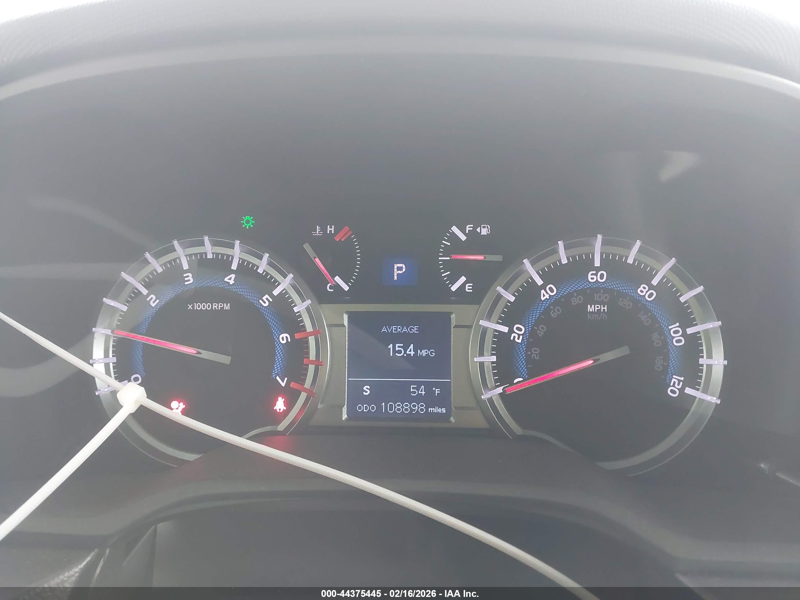 TOYOTA 4RUNNER image 7