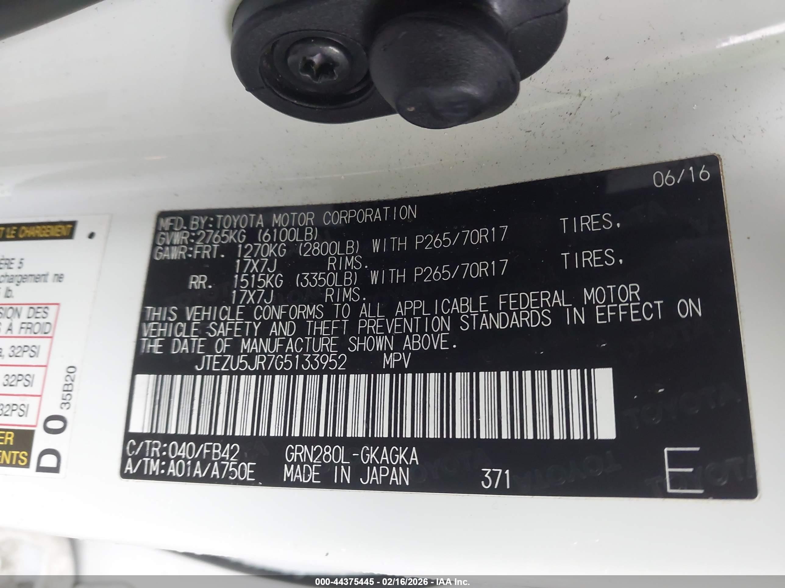 TOYOTA 4RUNNER image 9